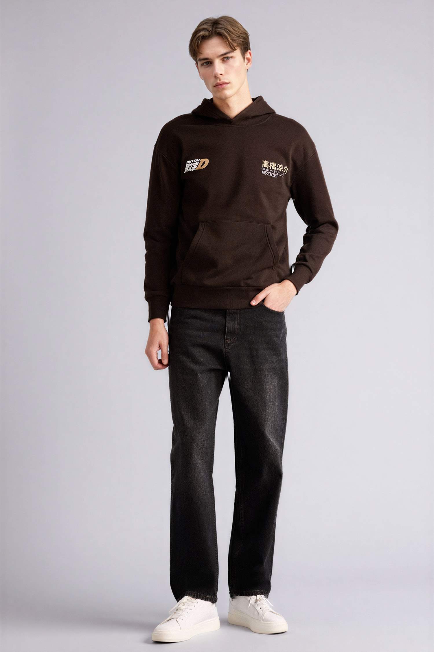 سويت شيرت مطبوع أوفر سايز بغطاء للرأس