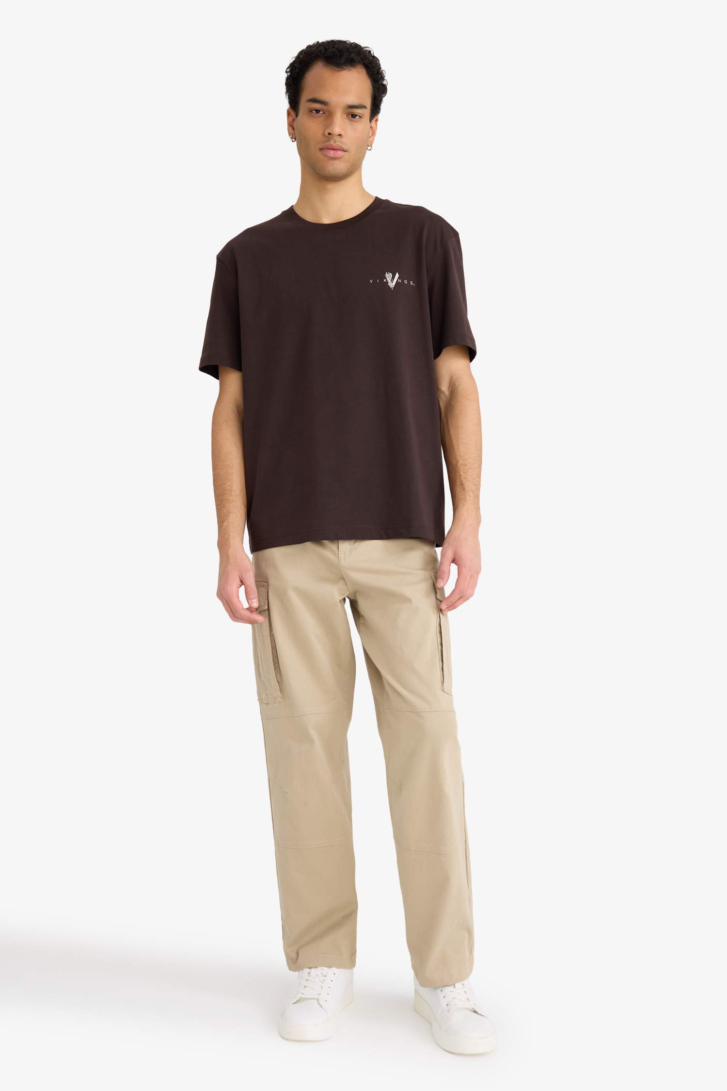 Regular Fit Vikings Crew Neck Short Sleeve T-Shirt