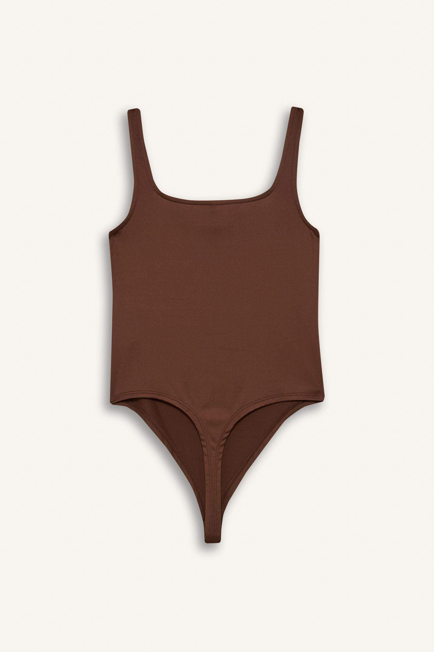 Square Collar Tank Top