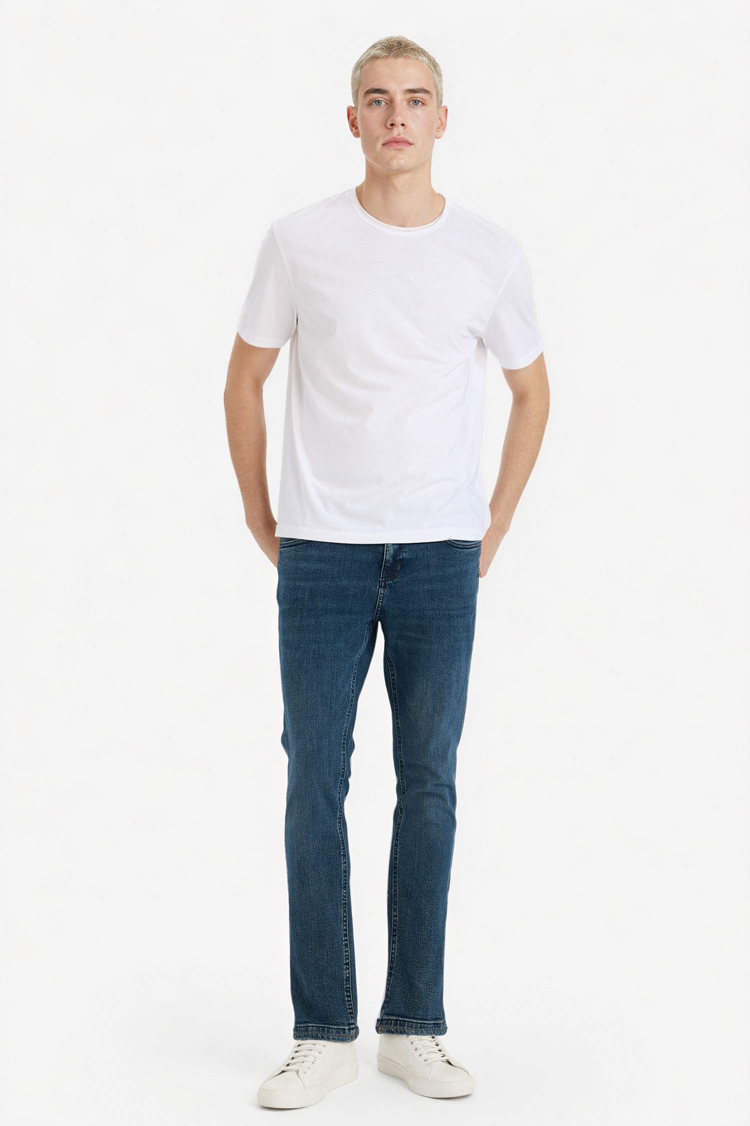 Pedro Slim Fit Jeans