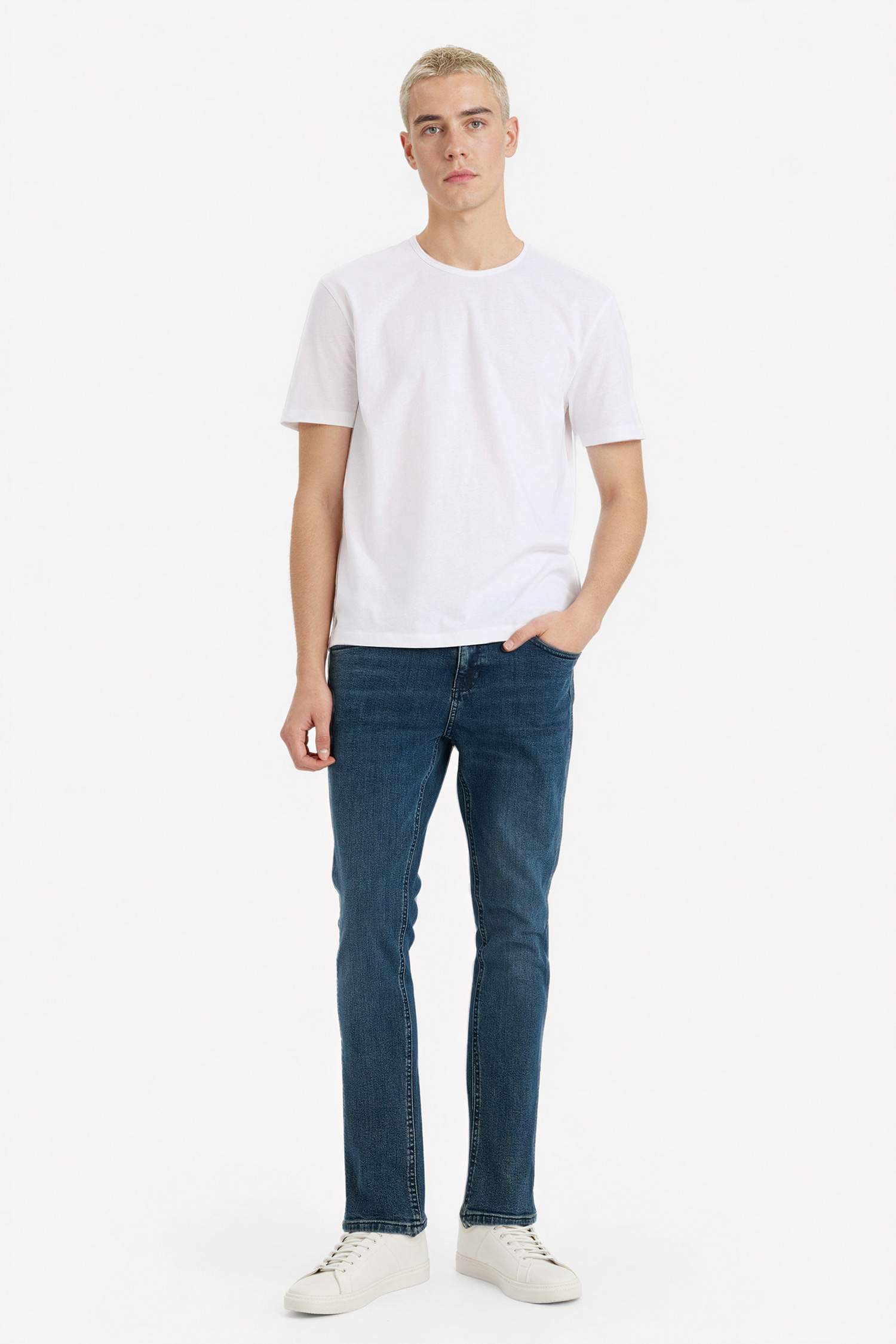 Pedro Slim Fit Jeans