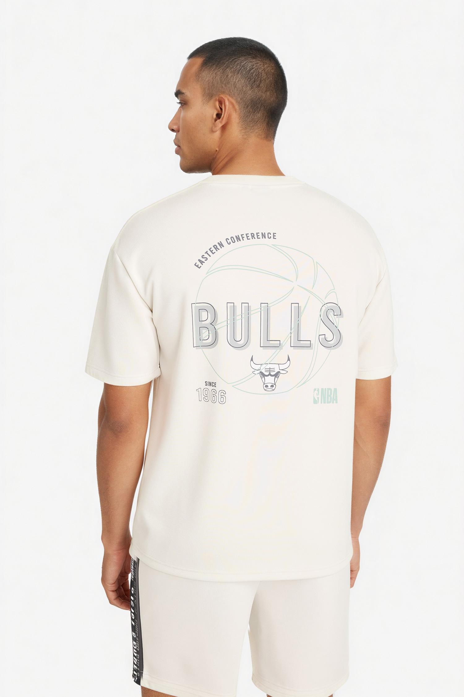 DeFacto Ultra Yumuşak Pamuklu NBA Chıcago Bulls Relax Fıt Bisiklet Yaka Kısa Kollu Tişört görsel 4