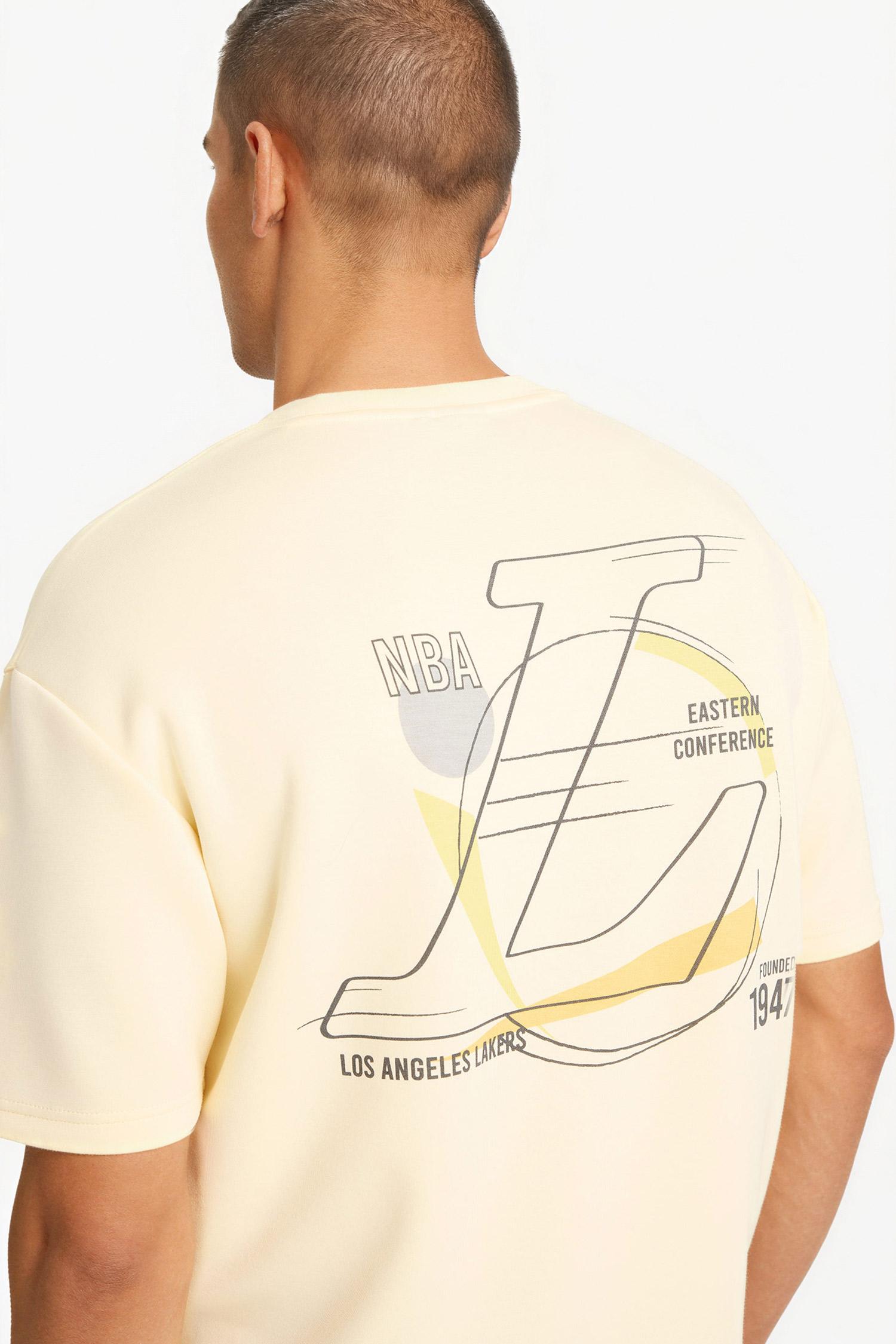DeFacto Ultra Yumuşak NBA Los Angeles Lakers Relax Fıt Bisiklet Yaka Kısa Kollu Tişört görsel 4