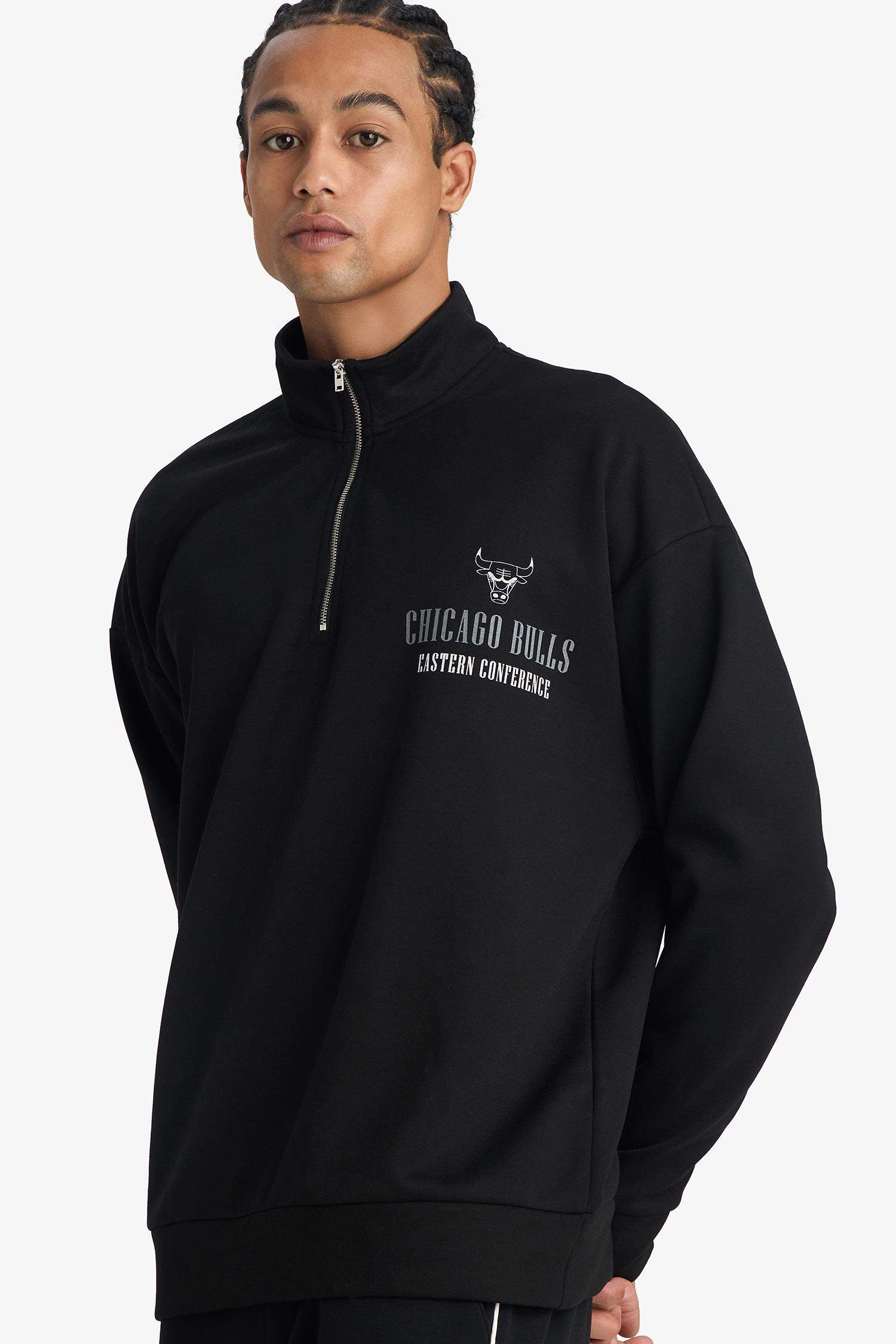 NBA Chicago Bulls Oversize Geniş Kalıp Dik Yaka Fermuarlı Sweatshirt