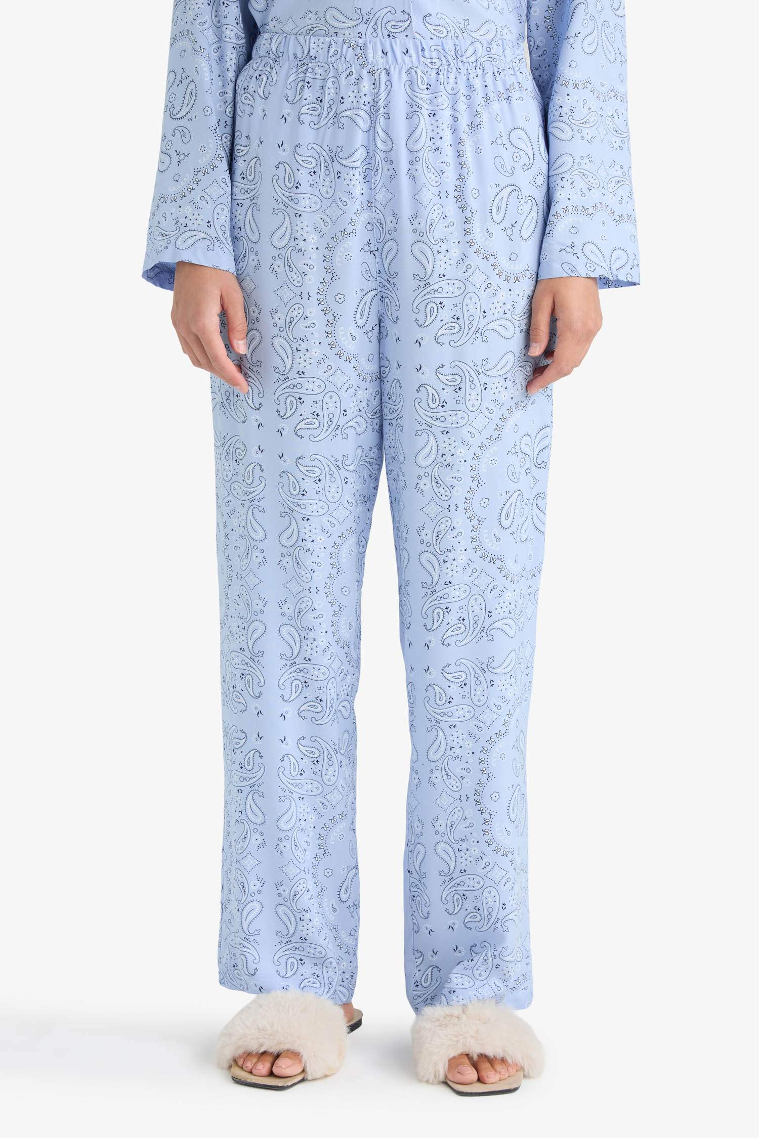 Fall in Love Regular Fit Patterned Top Bottoms 2 Piece Pajama Set