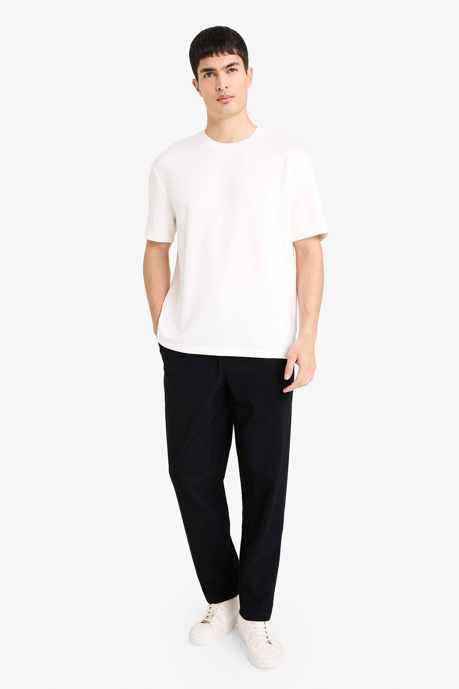 Базовая футболка Regular Fit