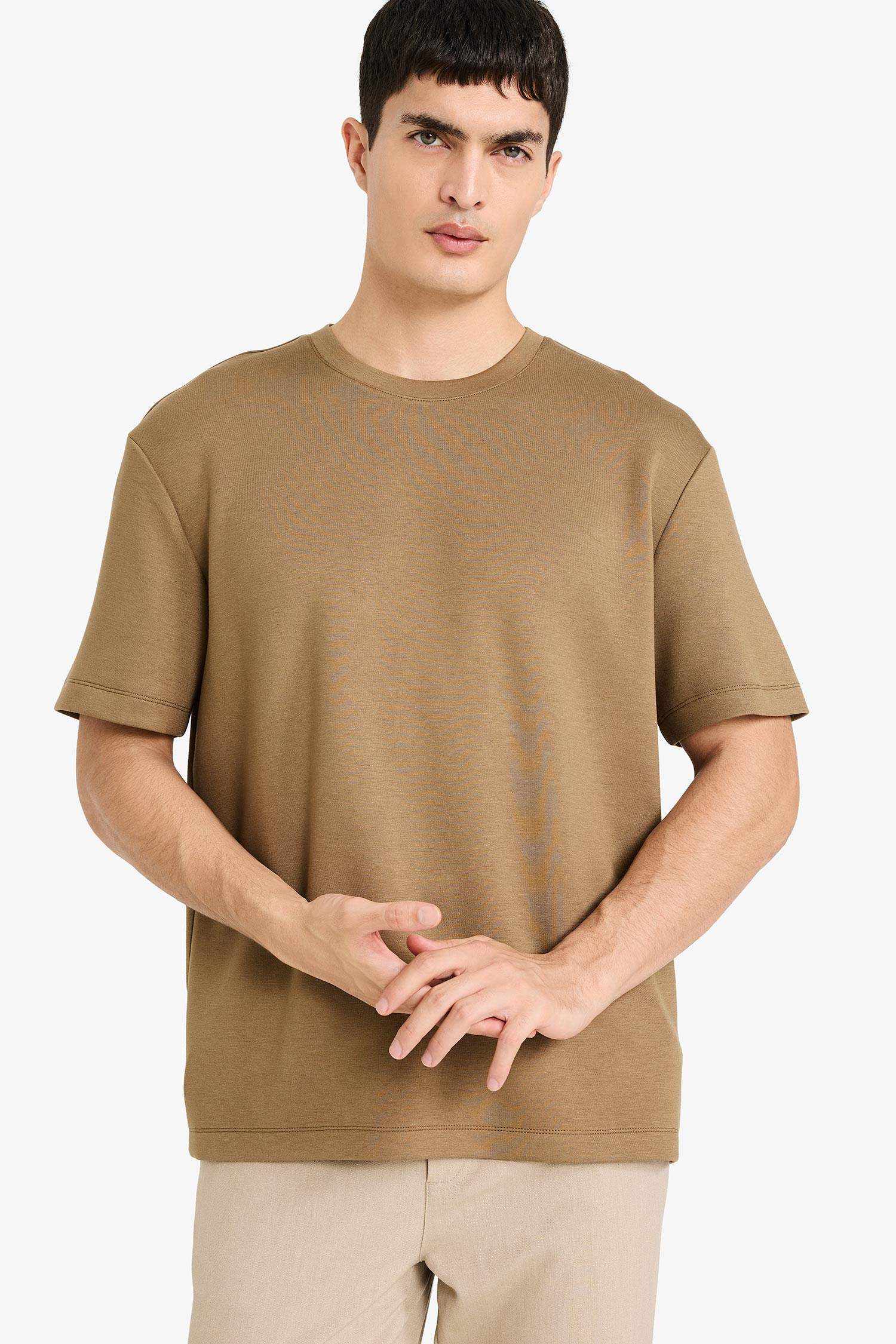 Regular Fit дөңгелек жағалы қысқа жеңді футболка