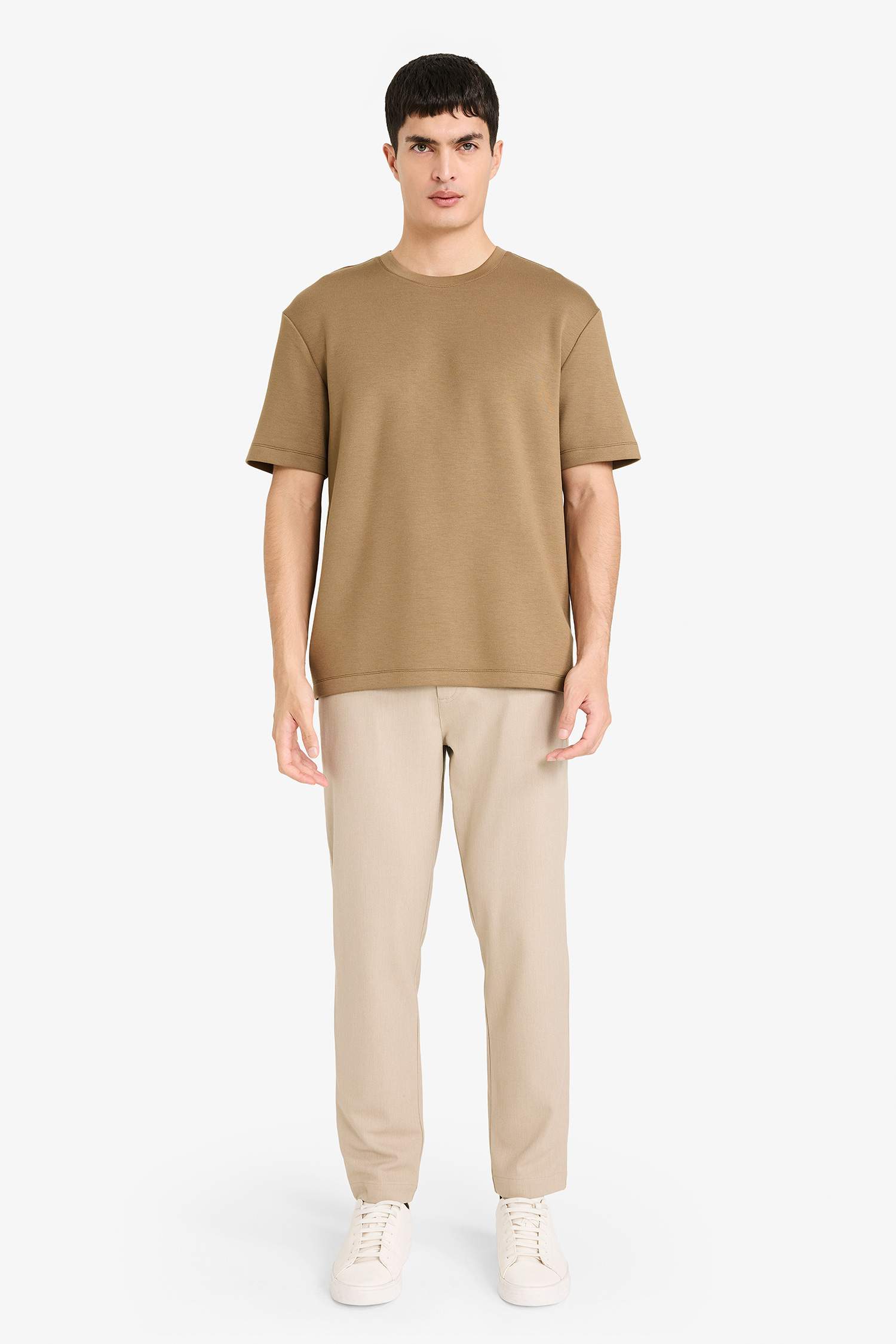 Regular Fit дөңгелек жағалы қысқа жеңді футболка