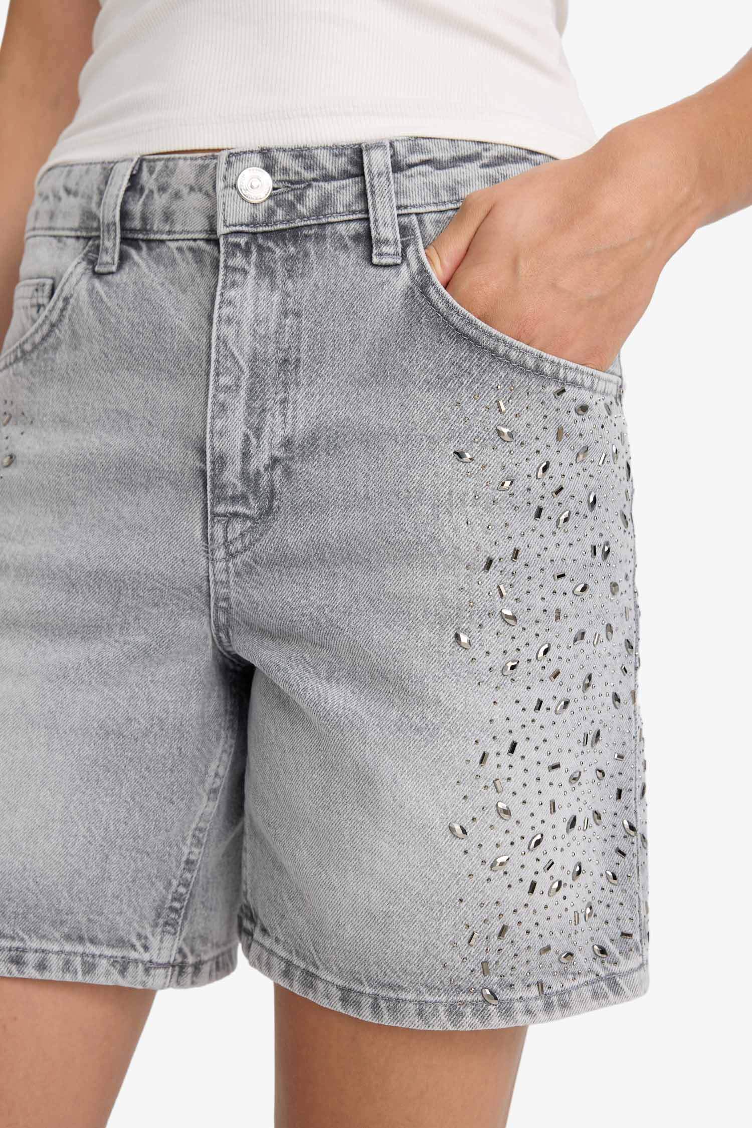 Yüksek Bel Jean Bermuda Şort