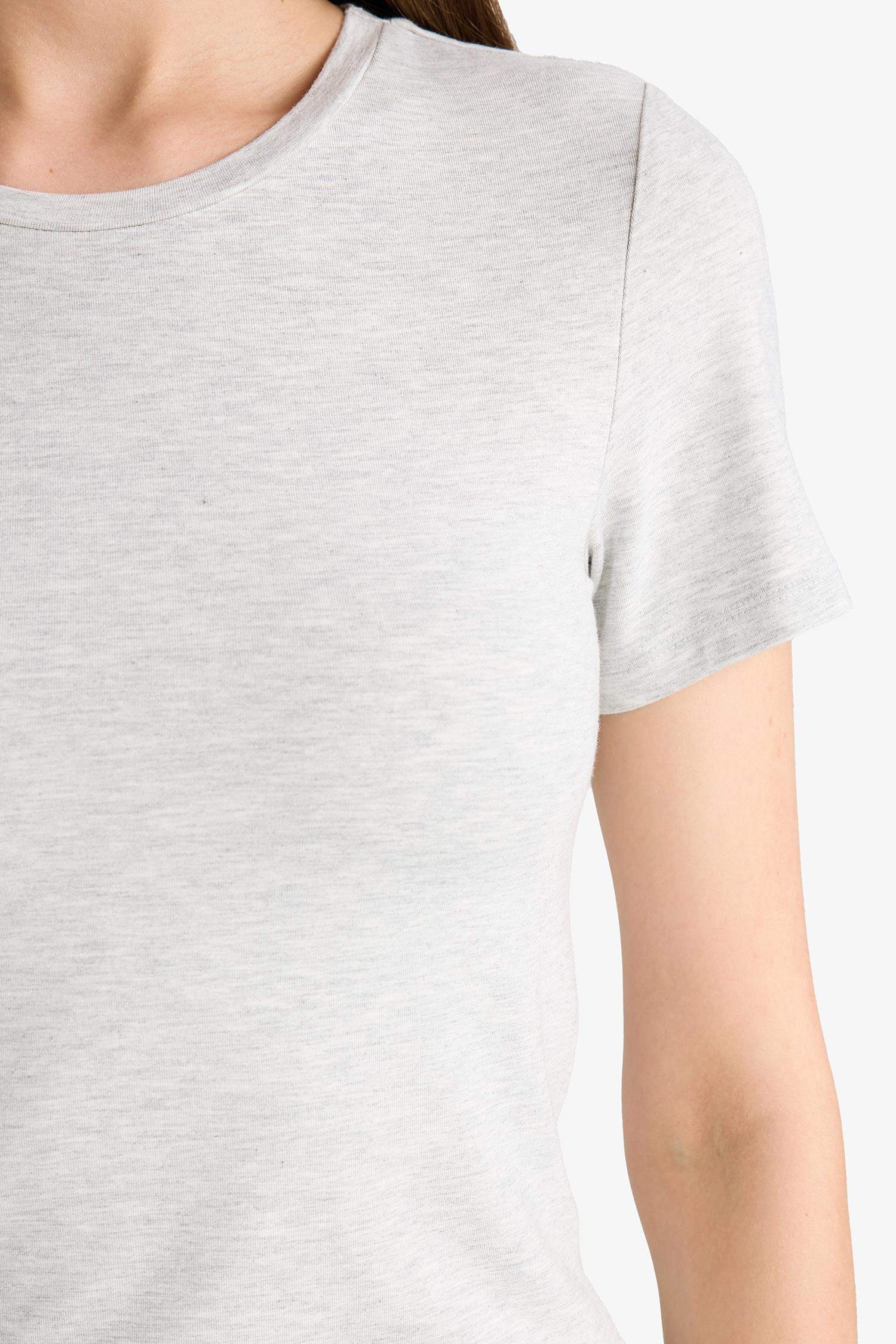 Fall in Love Short Sleeve T-Shirt