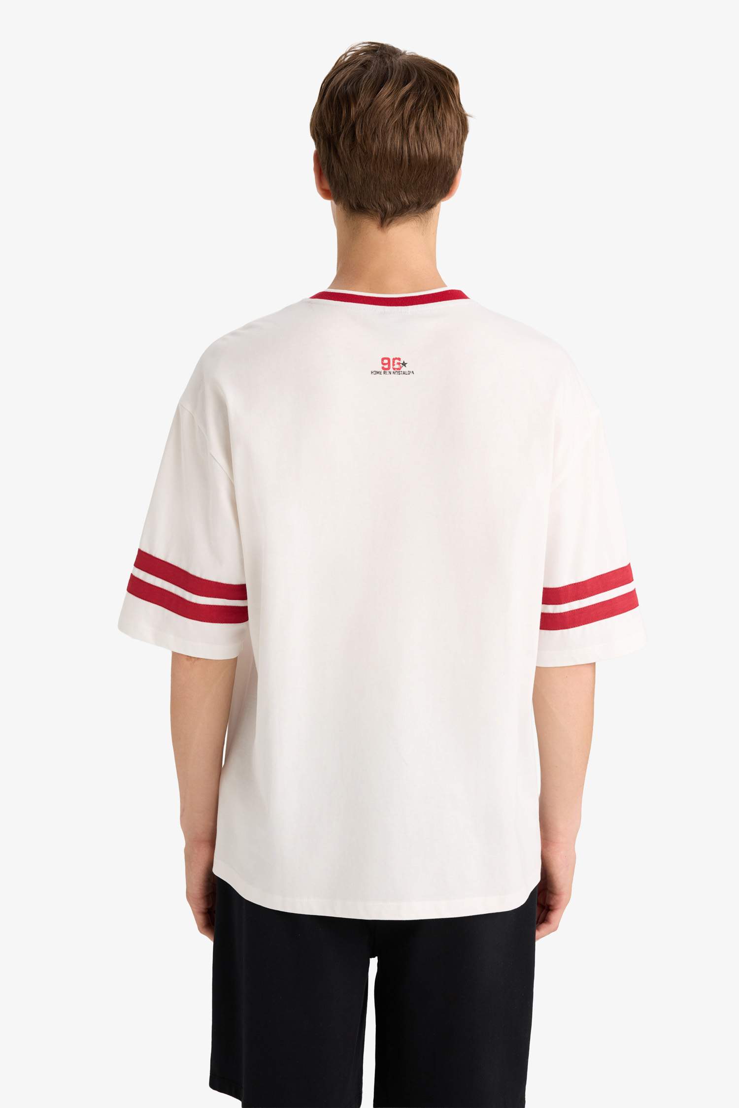 Loose Fit Bisiklet Yaka Baskılı Kısa Kollu Tişört