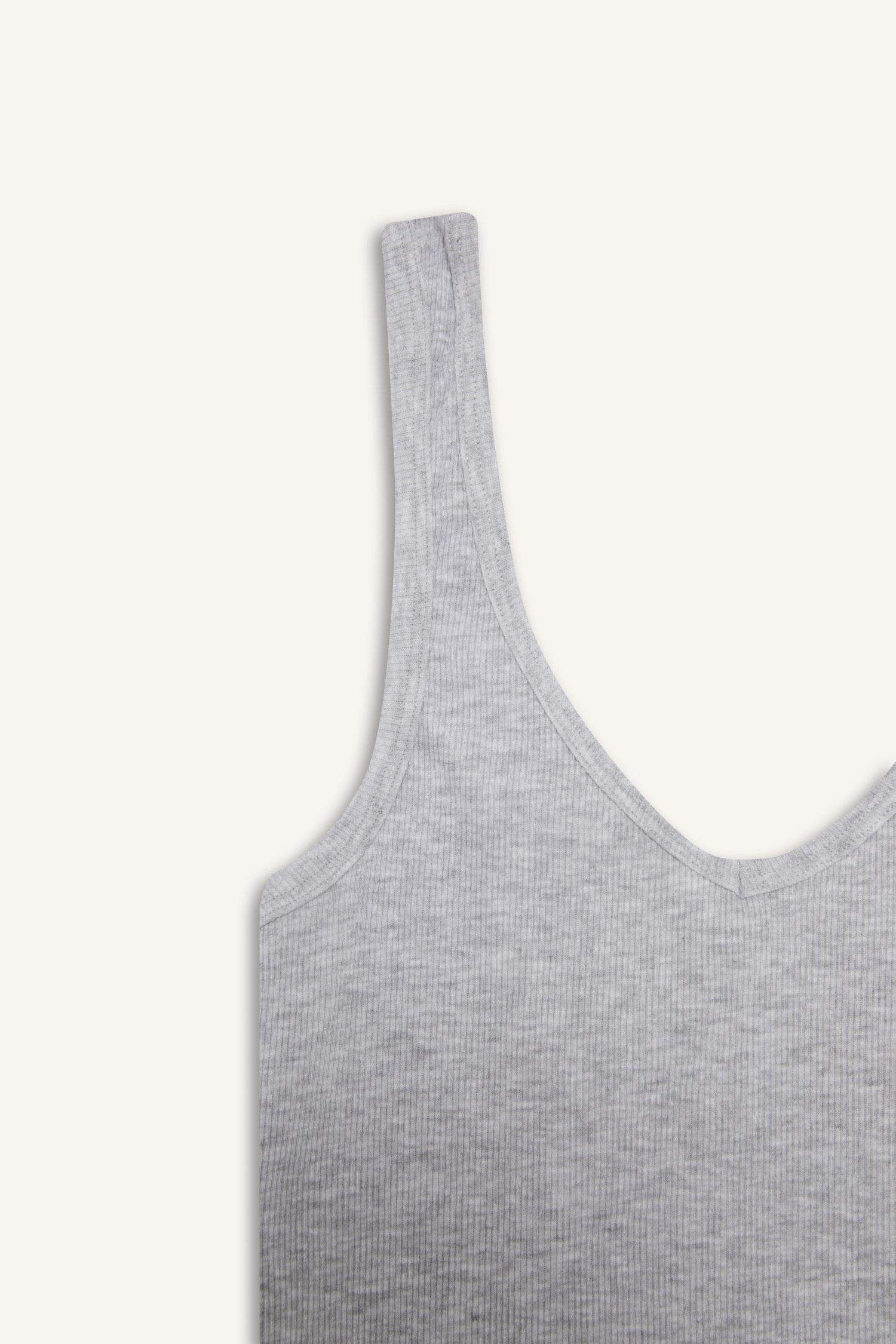 V Yaka Ribana Atlet-Fall in Love