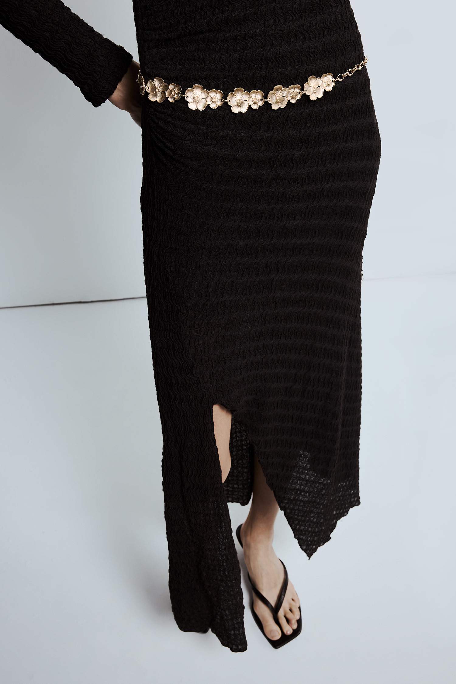 Kadın Gold Çiçek Temalı Metal Zincir Kemer