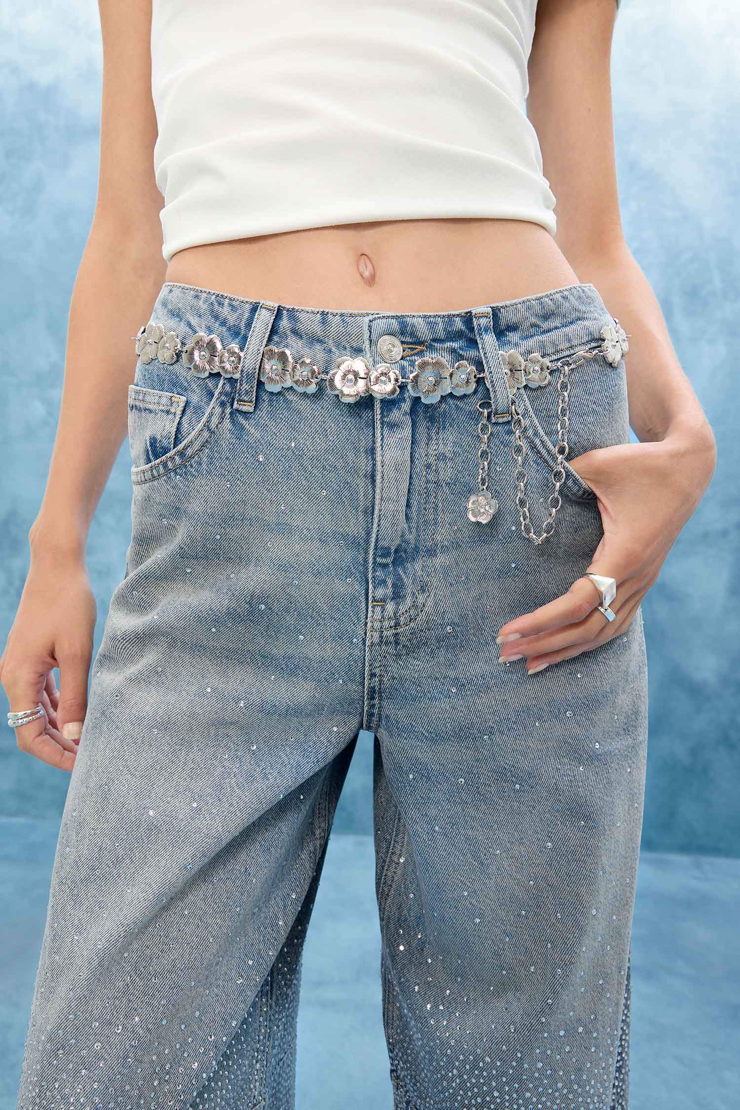 Kadın Çiçekli Silver Bel Zinciri