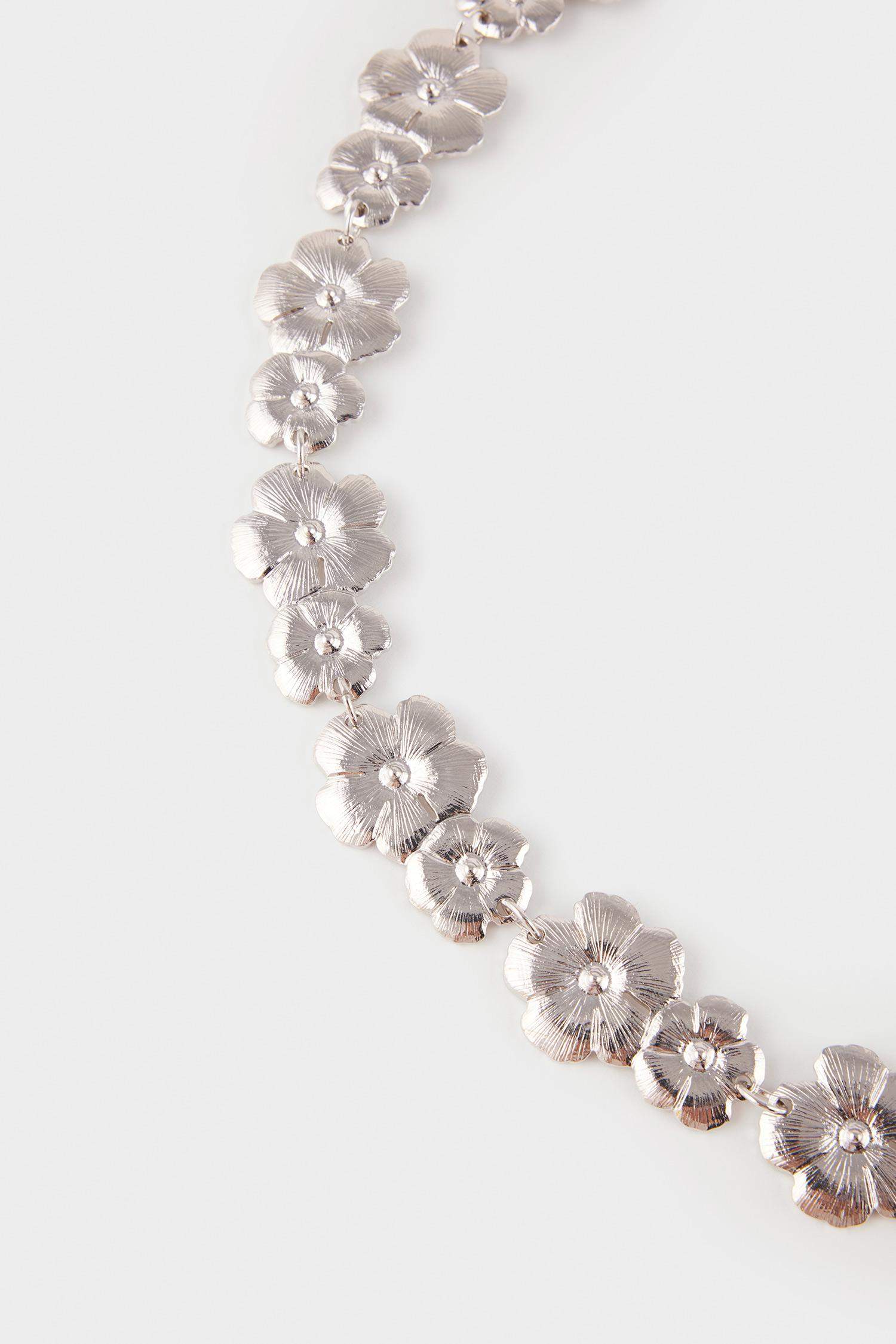 Kadın Çiçekli Silver Bel Zinciri
