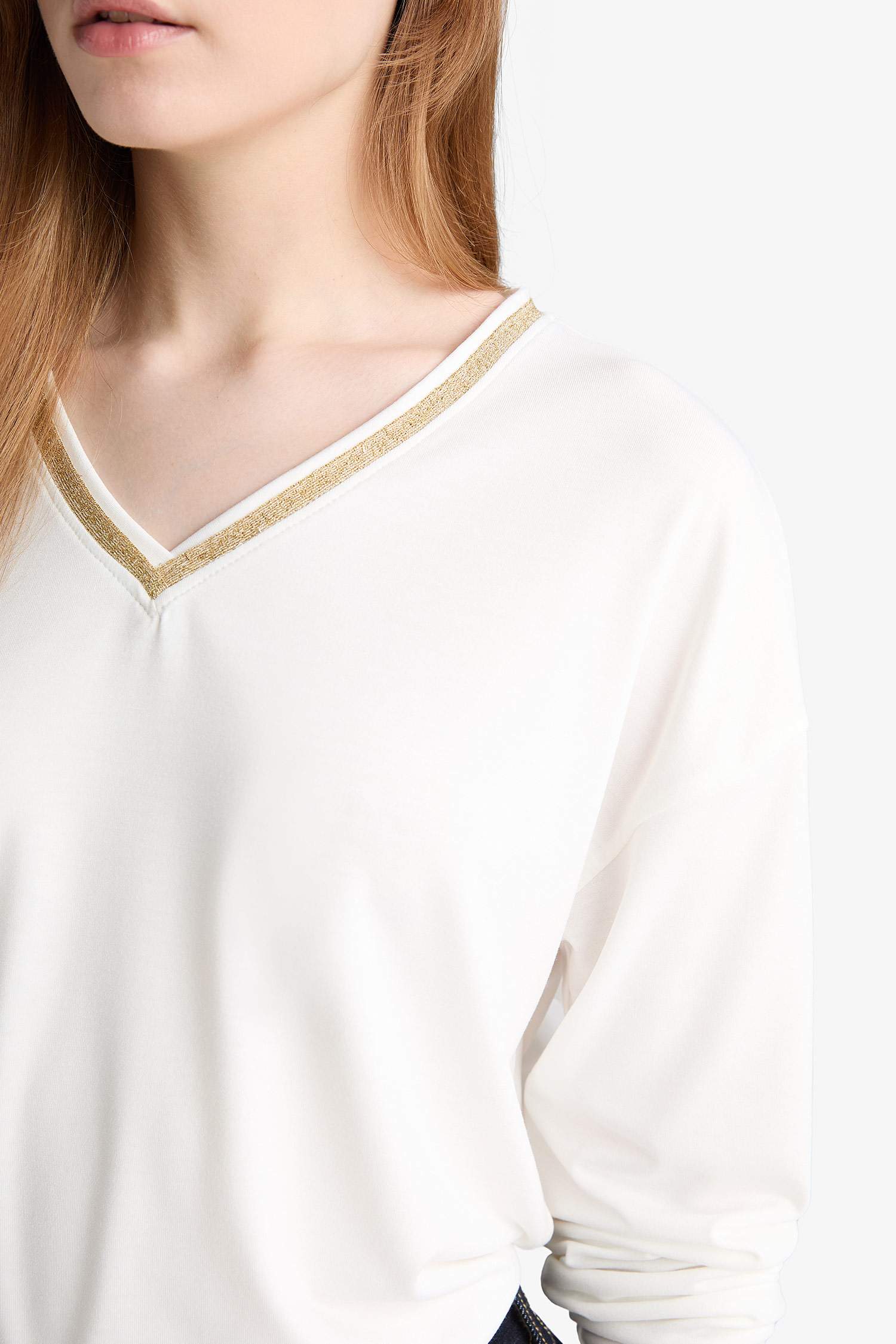 Regular Fit V Yaka Uzun Kollu Tişört