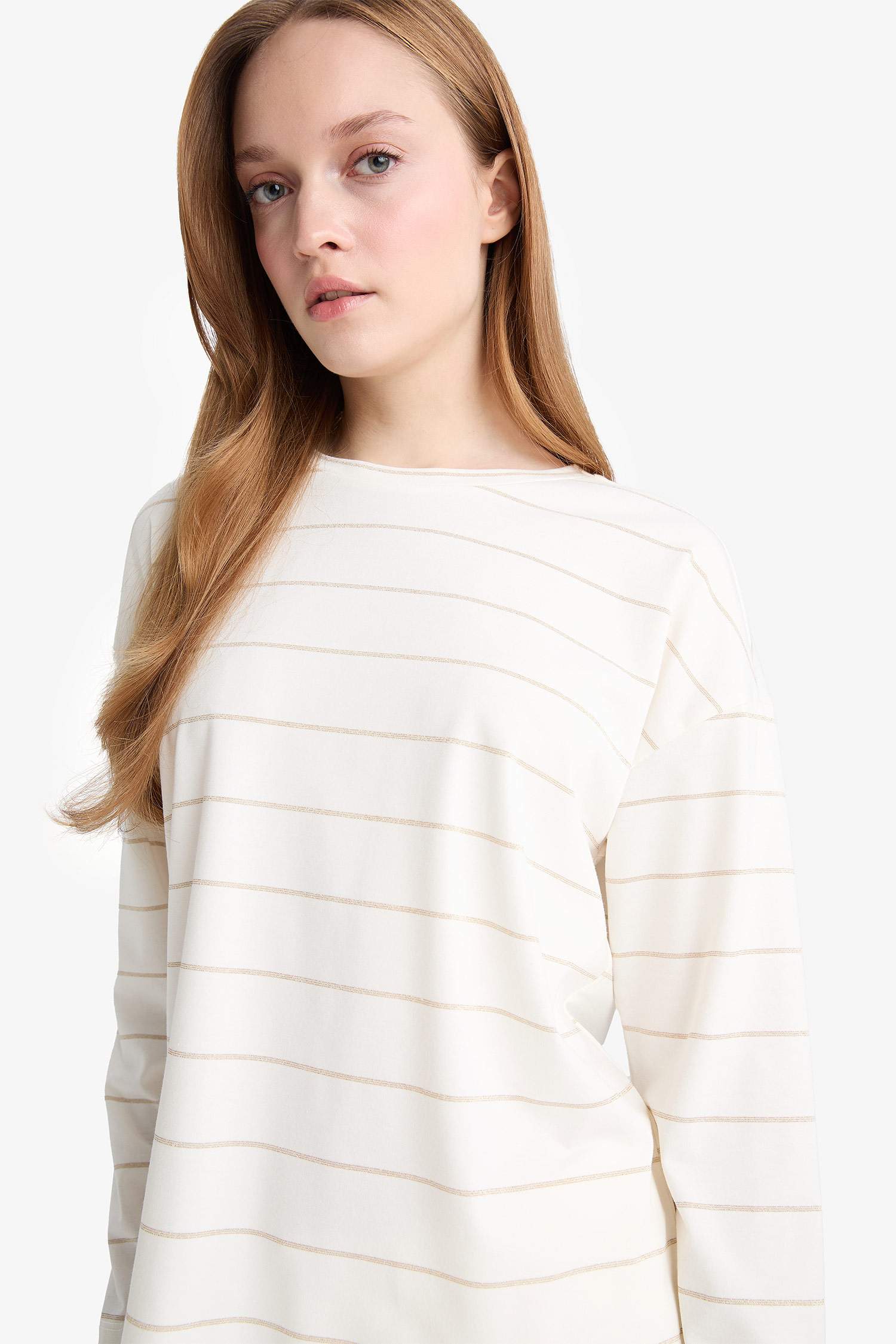 Relax Fit Bisiklet Yaka Çizgili Uzun Kollu Tişört