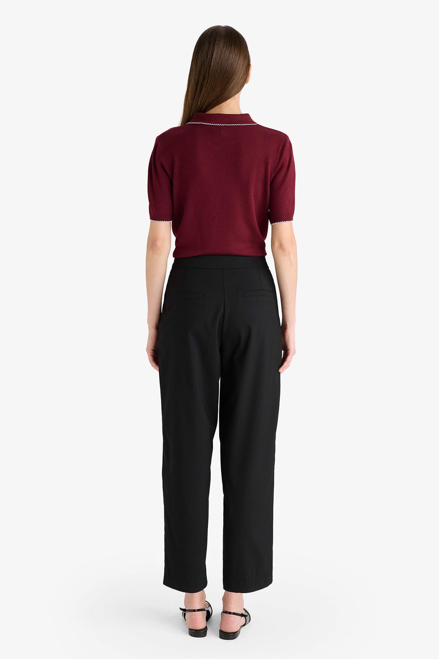 Barrel Fit Crop Ankle Length Trousers