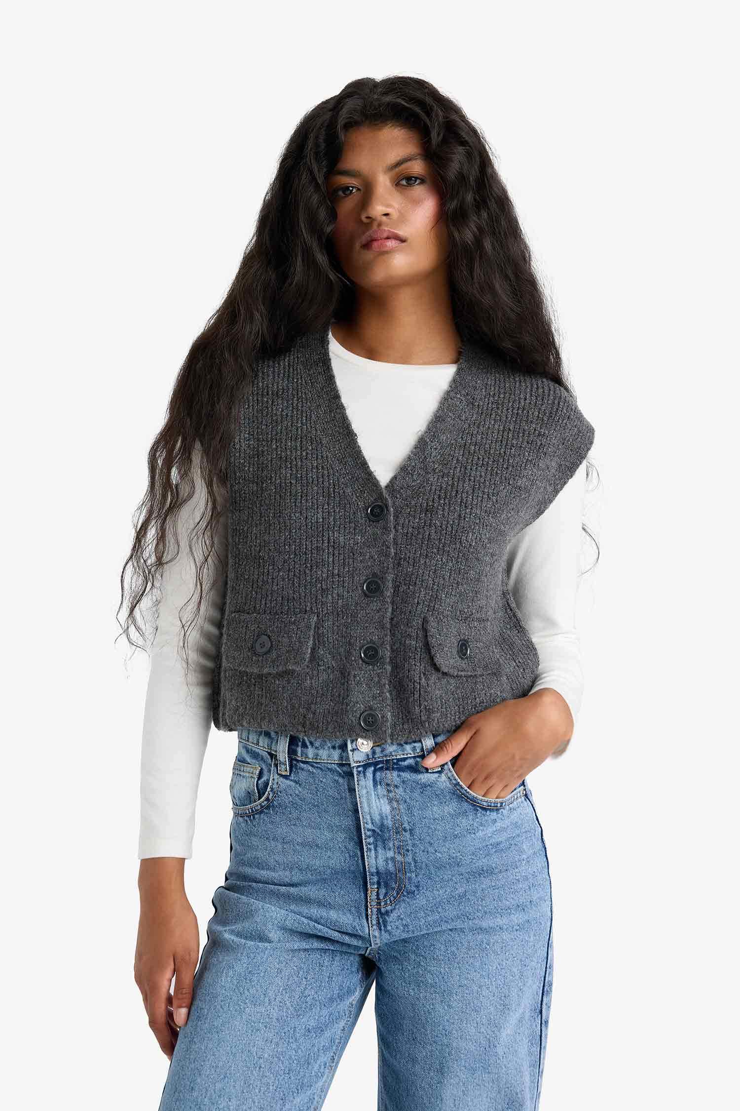Regular Fit V-Neck Knitwear Vest