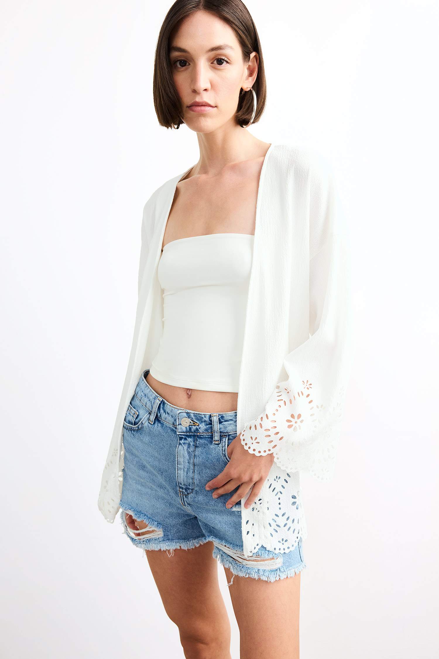 Fitted Bürümcük Brode Bağlamalı Uzun Kollu Bluz