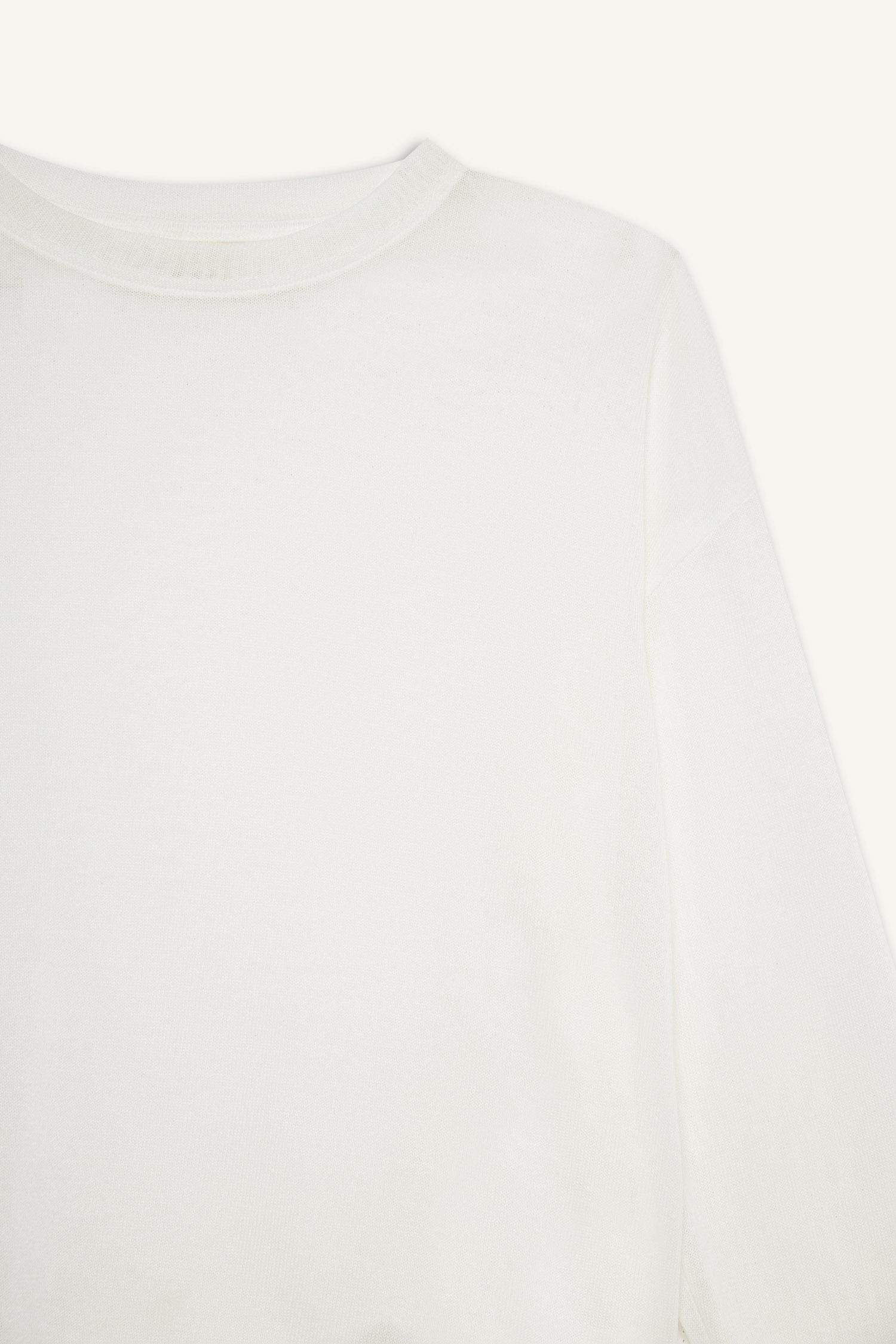 Relax Fit Crew Neck Long Sleeve T-Shirt