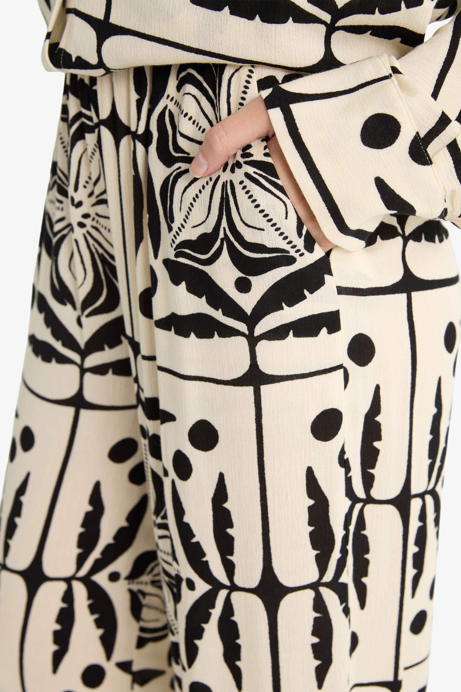 Pantalon Viscose Froissée