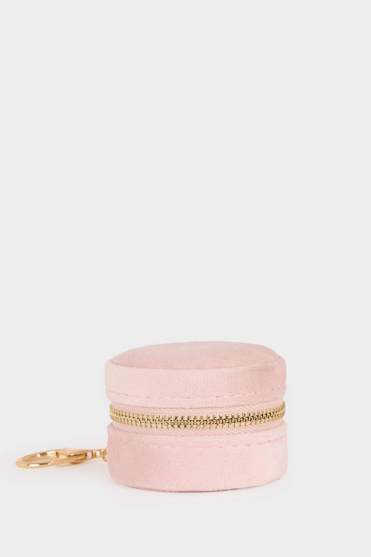 Kadın Pembe Takı Kutusu