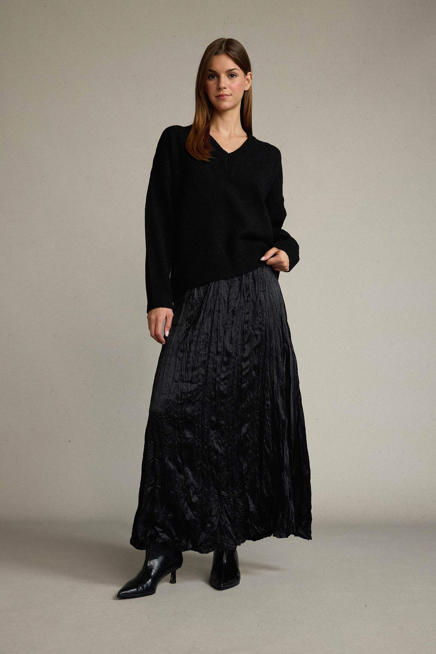 تنورة طويلة ستان قصة مريحة وخصر مطاطي