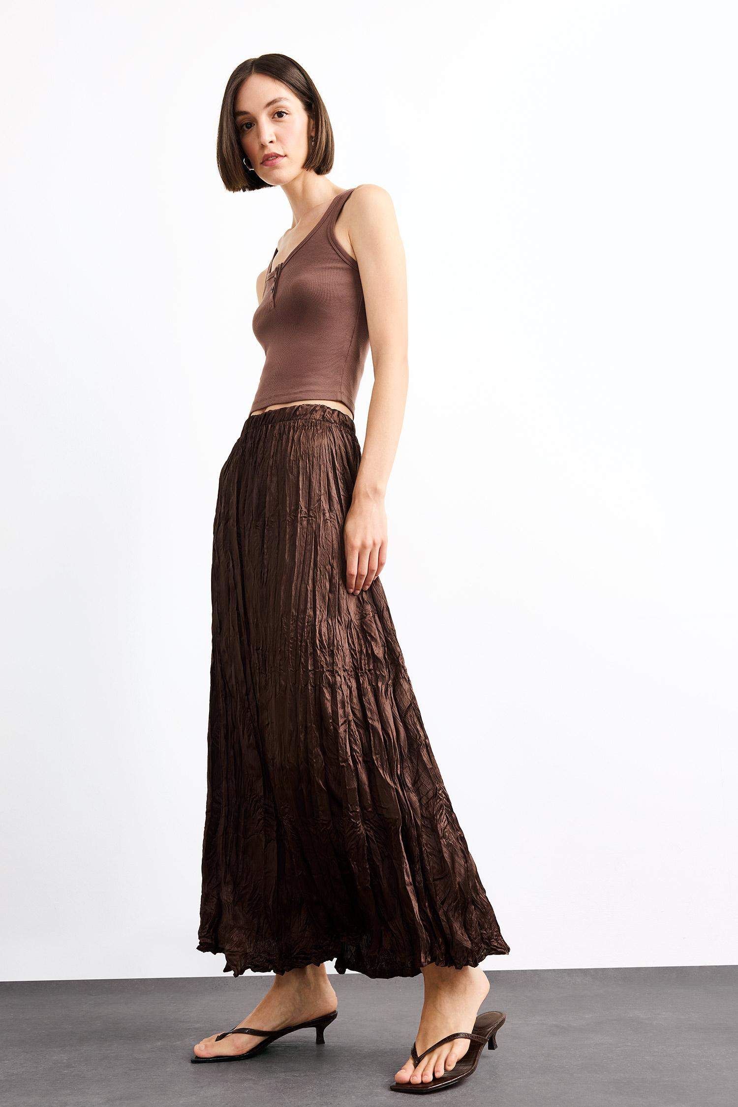 تنورة طويلة ستان قصة مريحة وخصر مطاطي