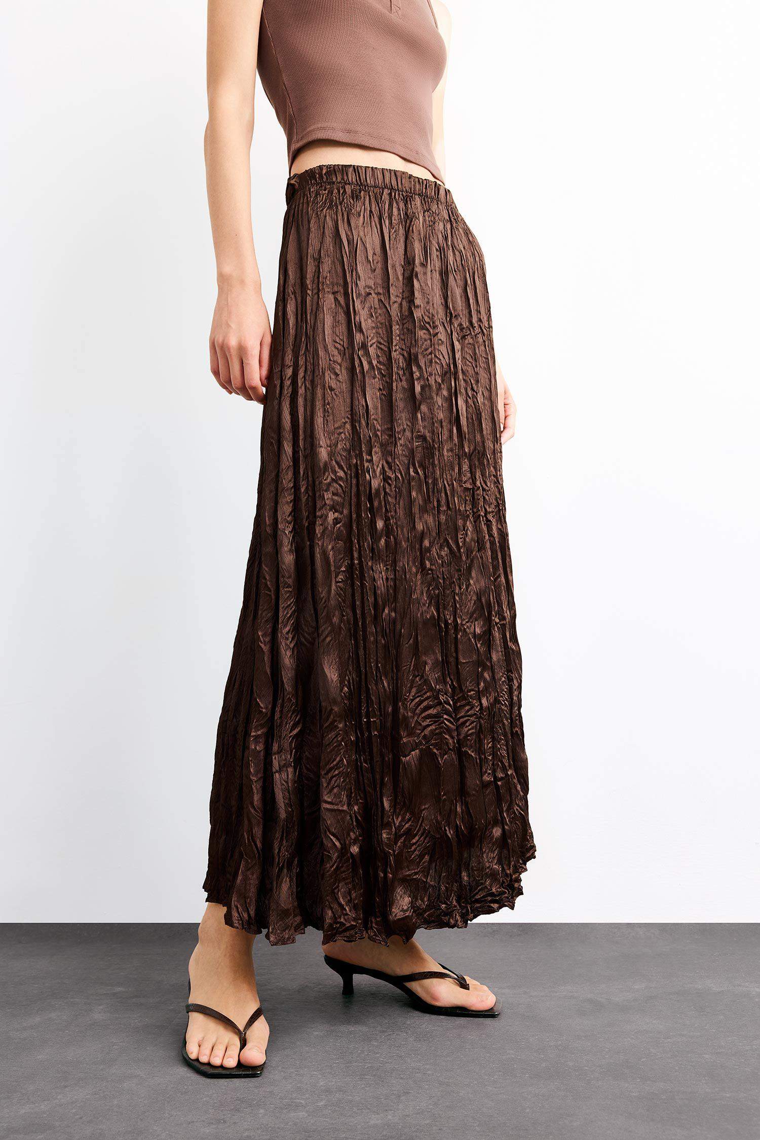 تنورة طويلة ستان قصة مريحة وخصر مطاطي