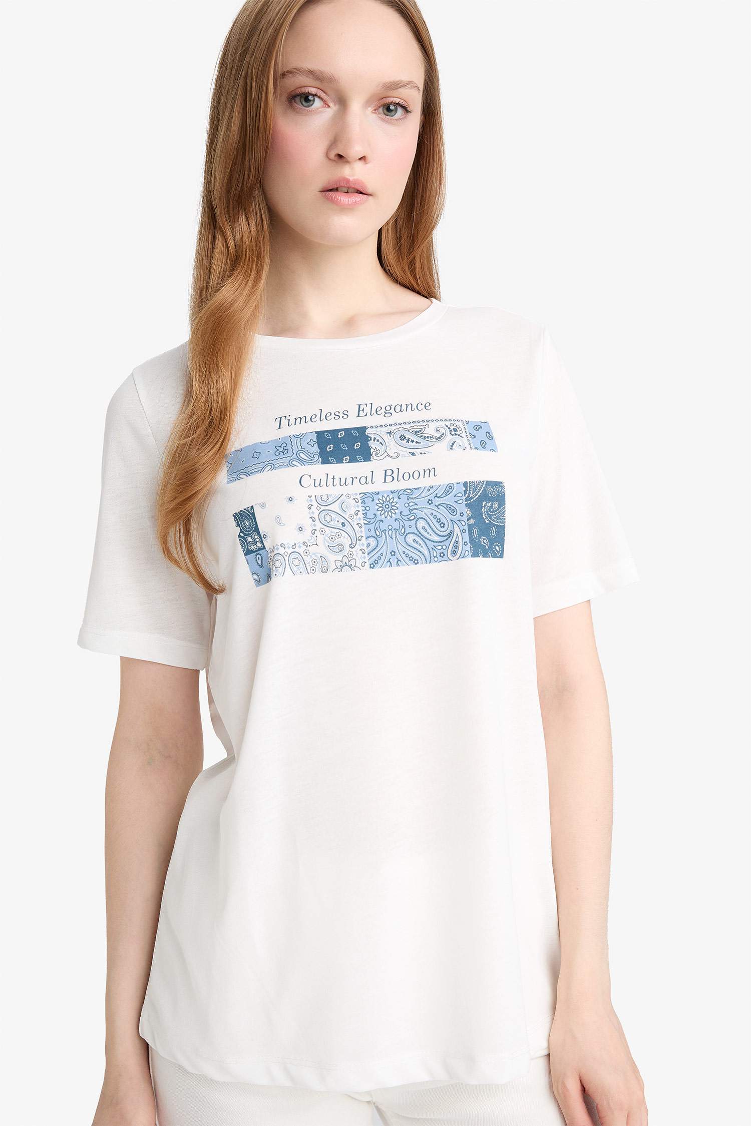 Regular Fit Bisiklet Yaka Kısa Kollu Tişört