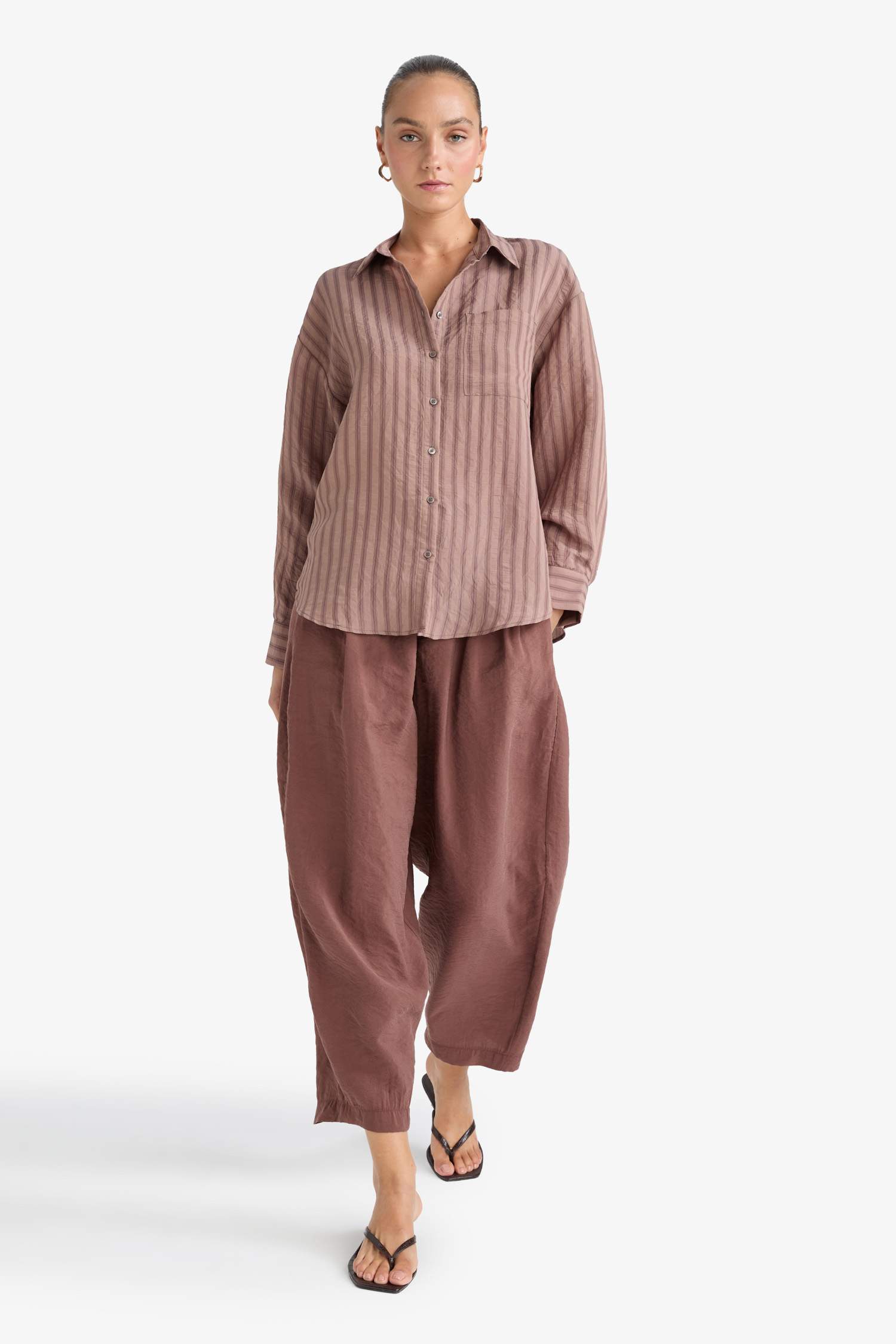 Relax Fit Beli Lastikli Düz Paça Bilek Boy Pantolon