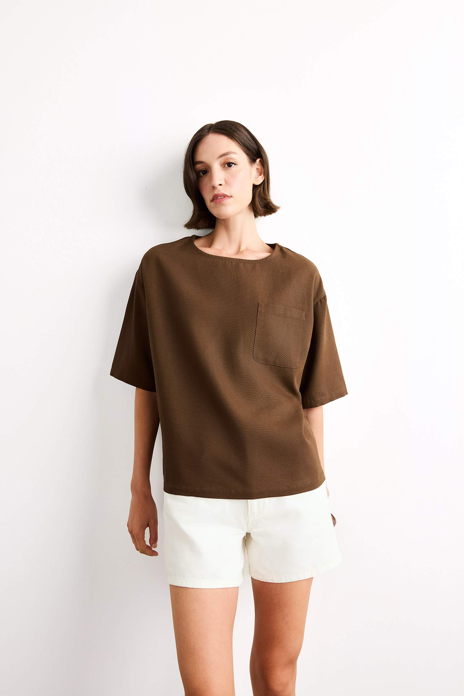 Relax Fit Bisiklet Yaka Dokuma Kısa Kollu Bluz