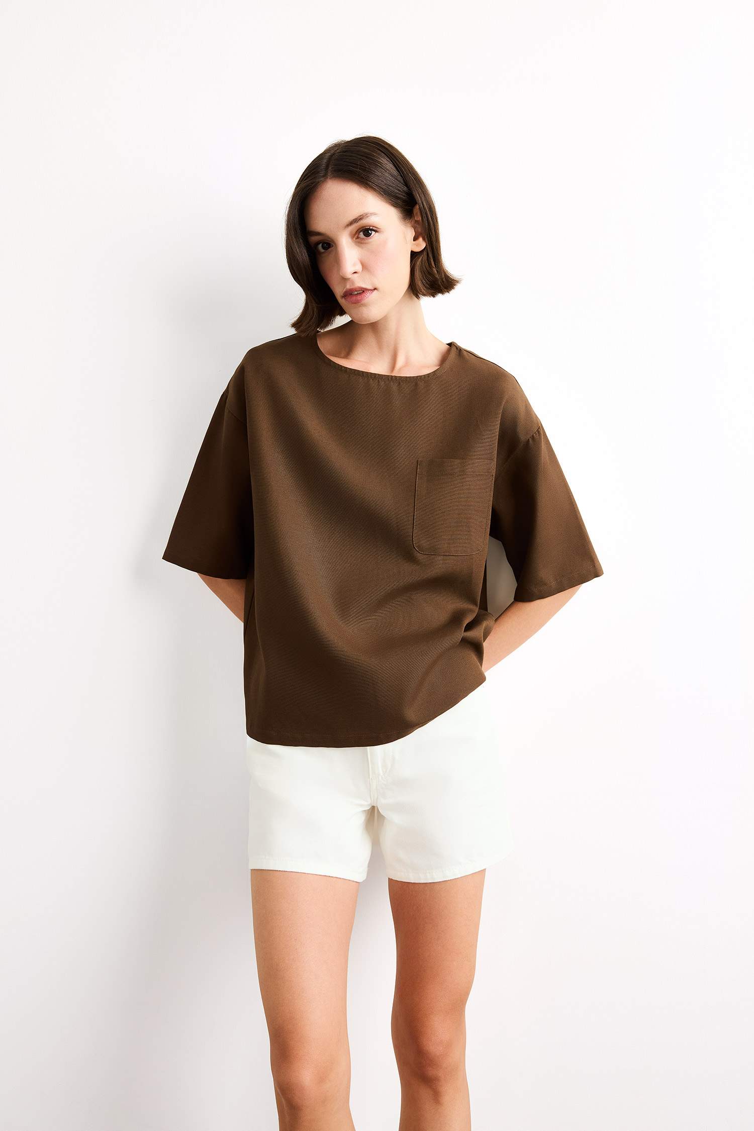 Relax Fit Bisiklet Yaka Dokuma Kısa Kollu Bluz