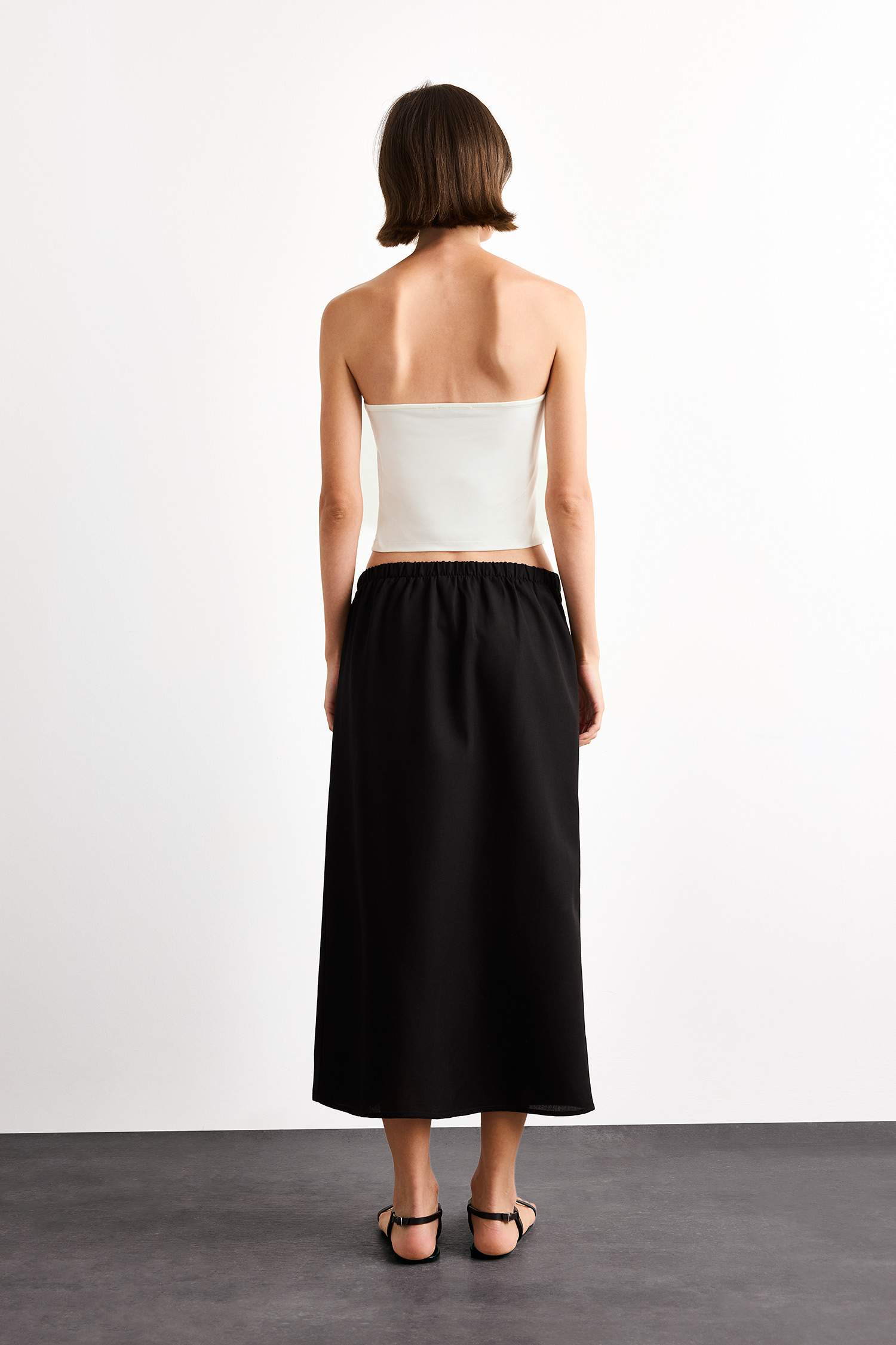 تنورة منسوجة قصة مريحة بخصر مطاطي