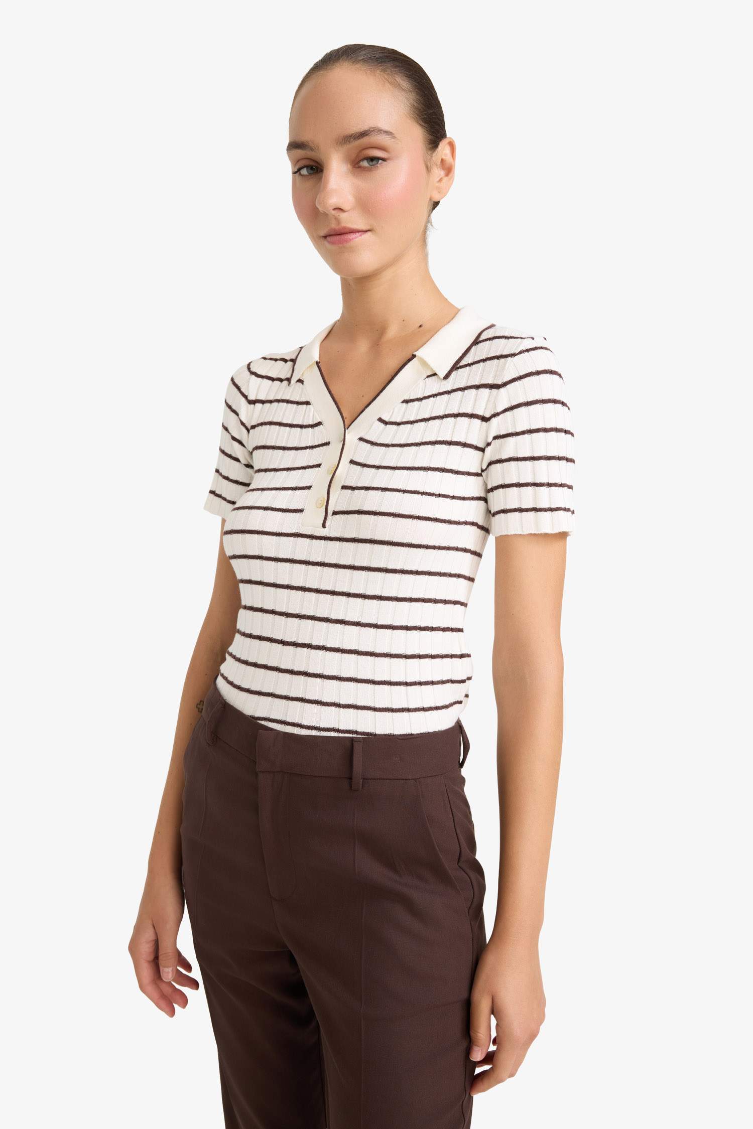 Fitted Polo Yaka Çizgili Kısa Kollu Triko Kazak