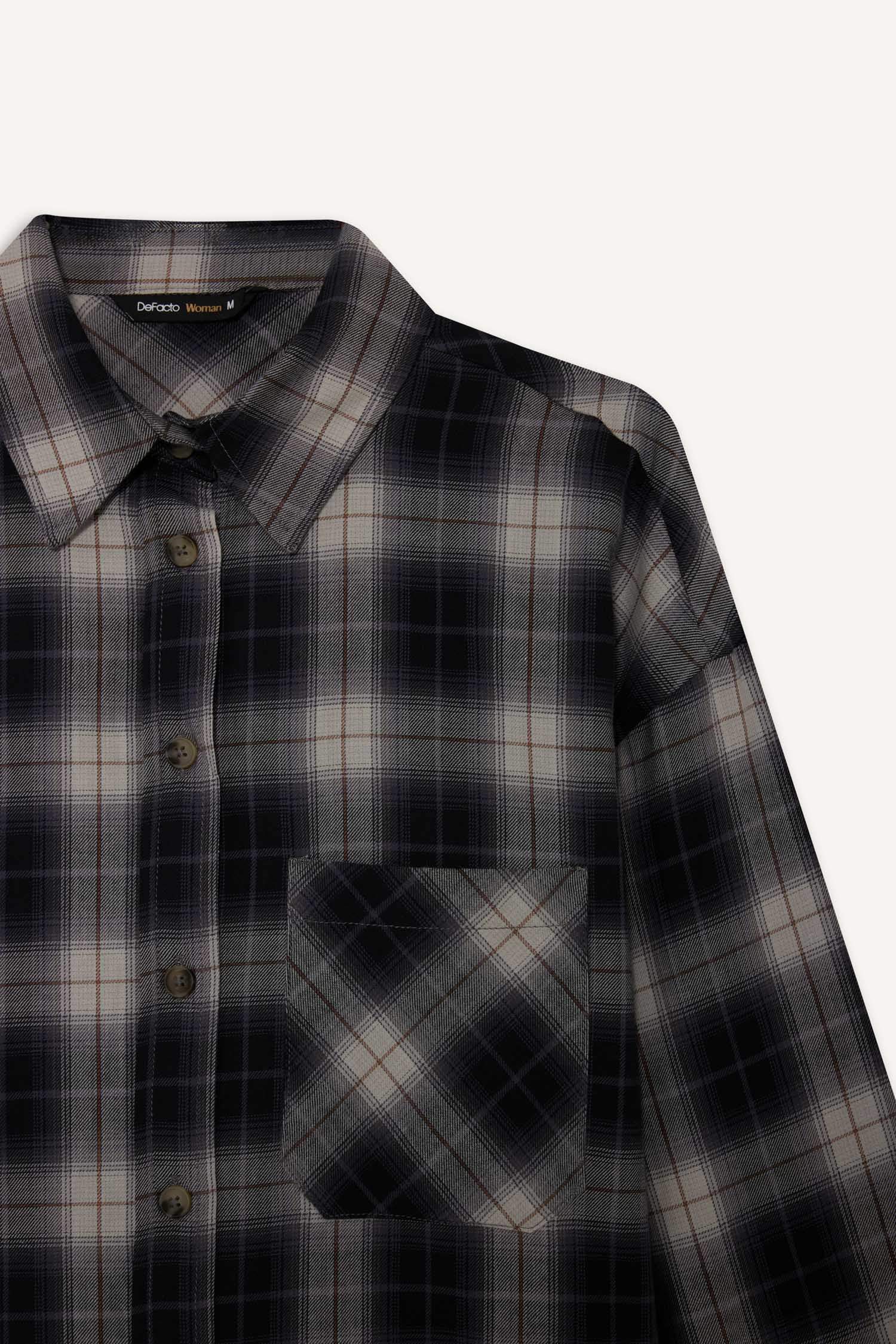 Chemise oversize longue en flanelle à carreaux