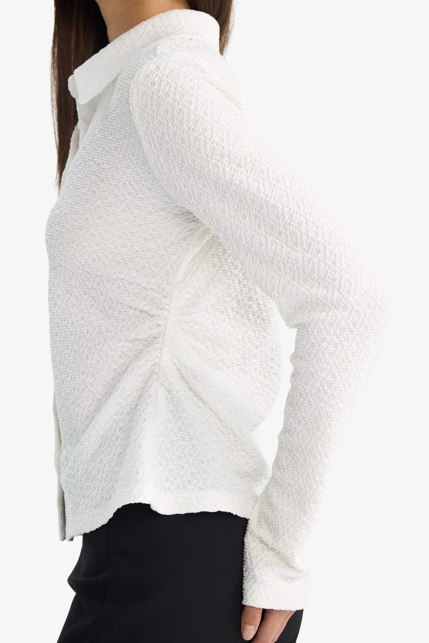 قميص كم طويل القماش المنسوج سليم فيت بياقة قميص