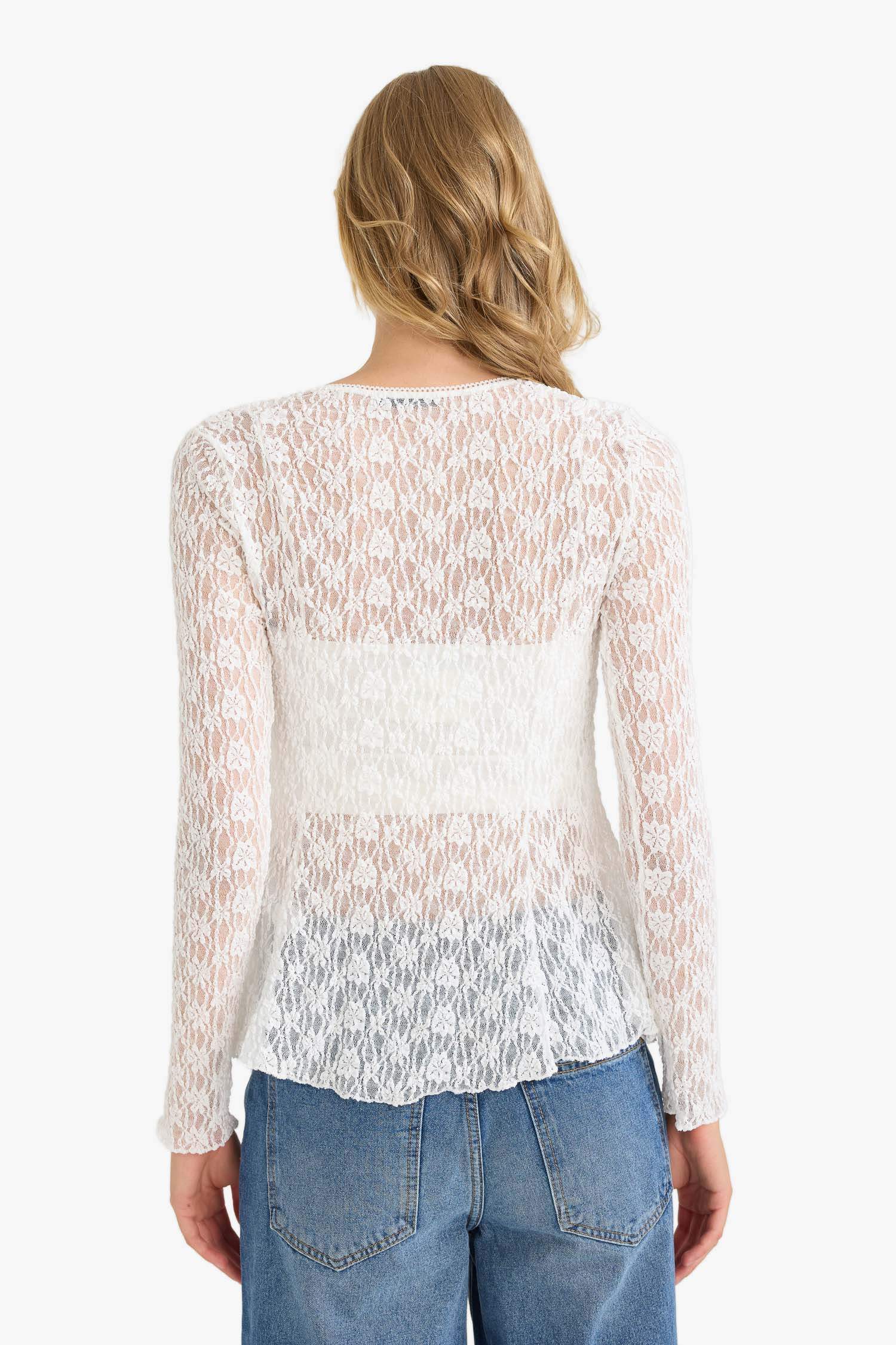 Fitted V Yaka Düğmeli Dantel Uzun Kollu Bluz