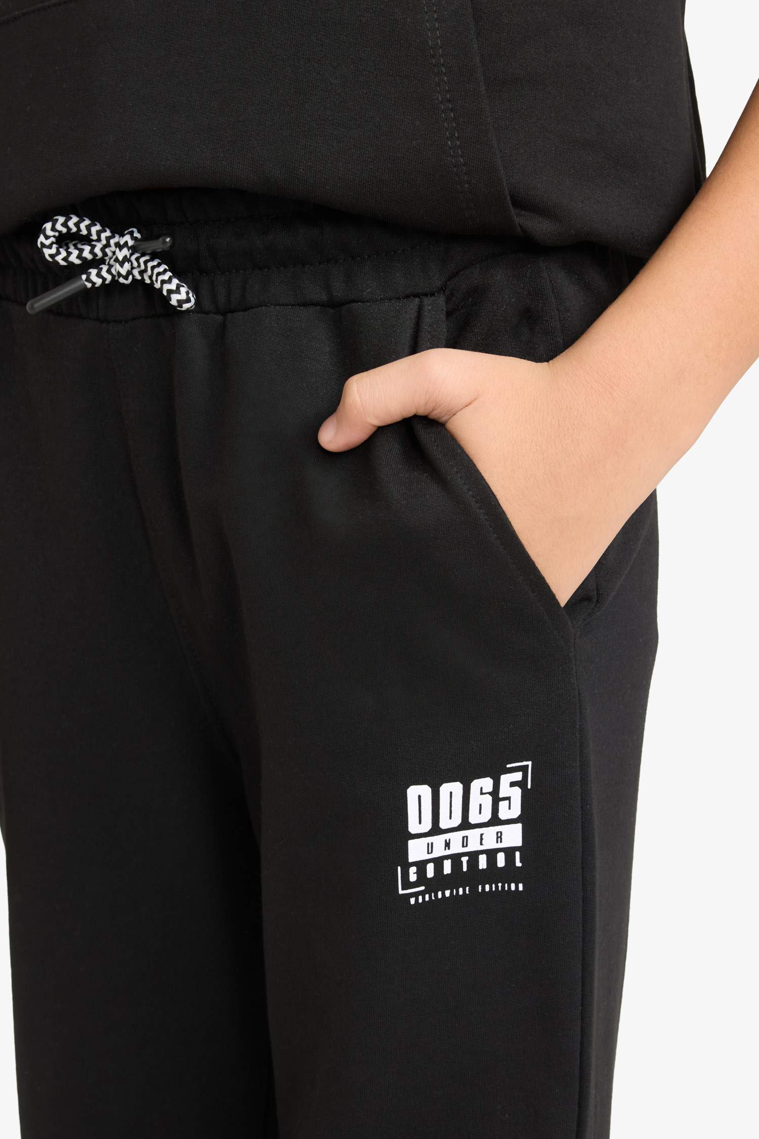 Erkek Çocuk 3'lü Takım Kısa Kollu Tişört Sweatshirt Eşofman Altı