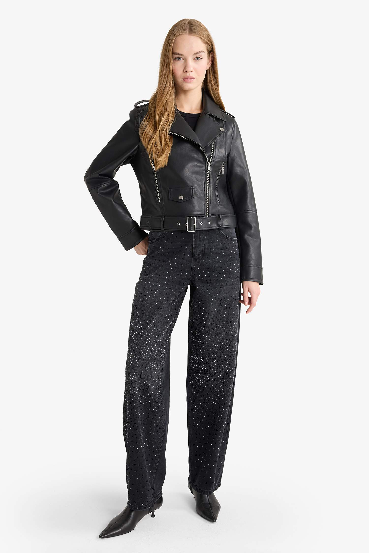 Relax Fit Fermuarlı Suni Deri Mont