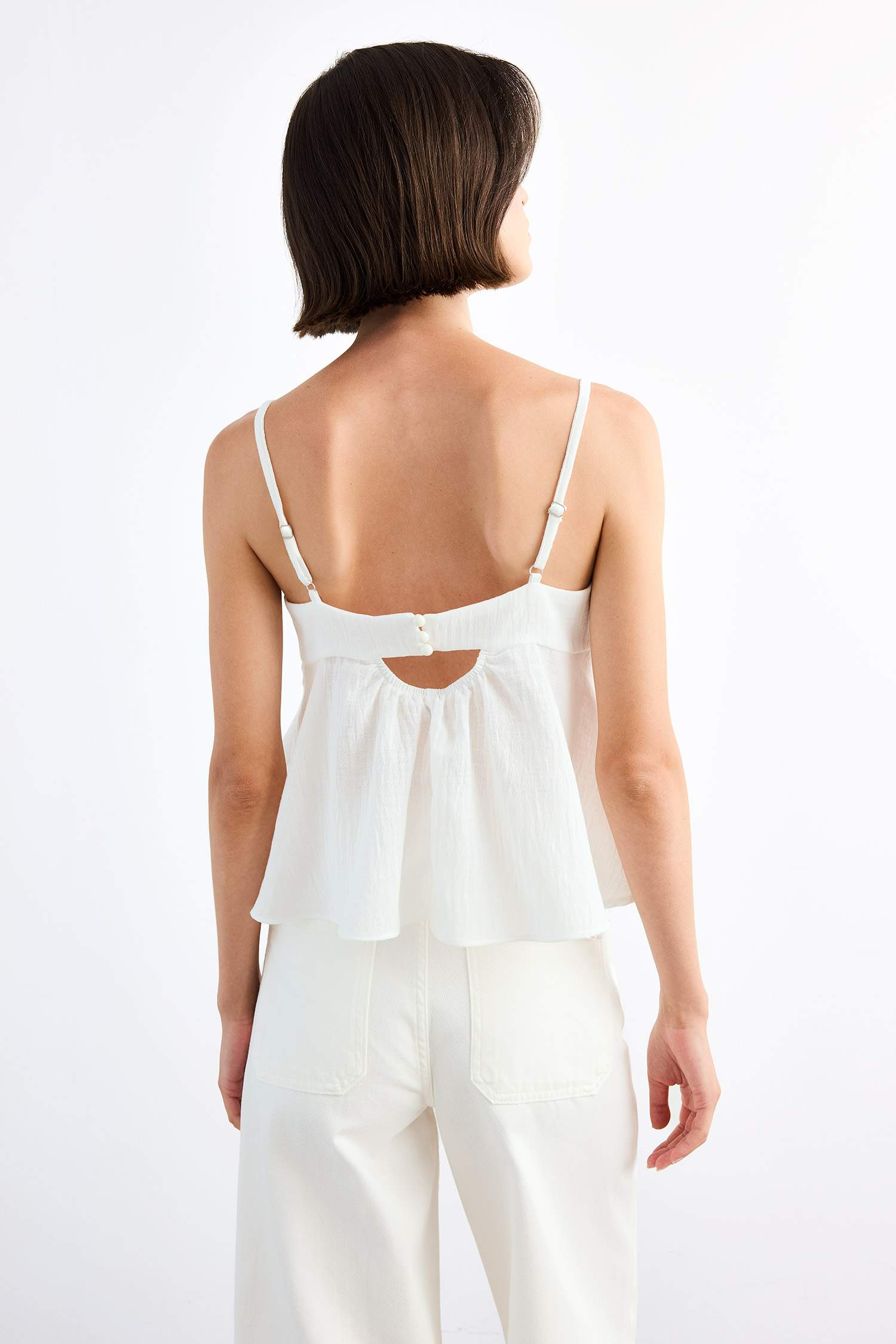 V Yaka Önü Bağlamalı Askılı Bluz