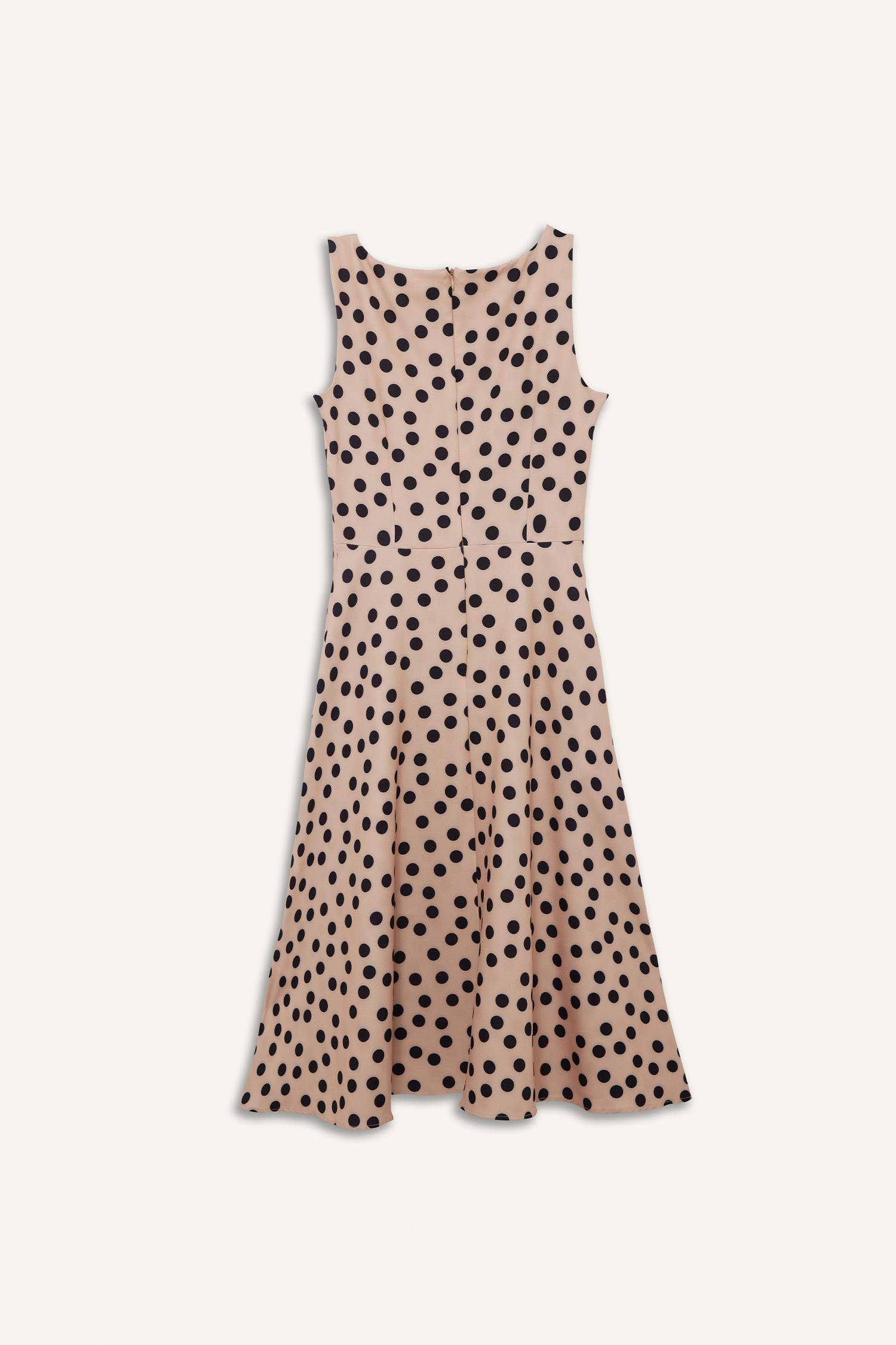 Puantiyeli Kolsuz Midi Elbise