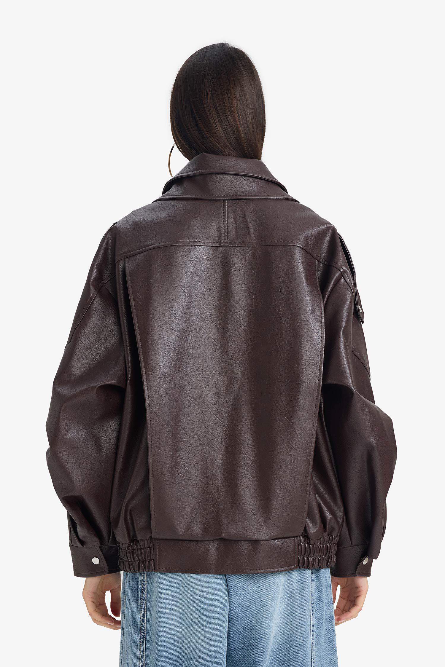 جاكيت جلد صناعي قصة مريحة مقاوم للماء