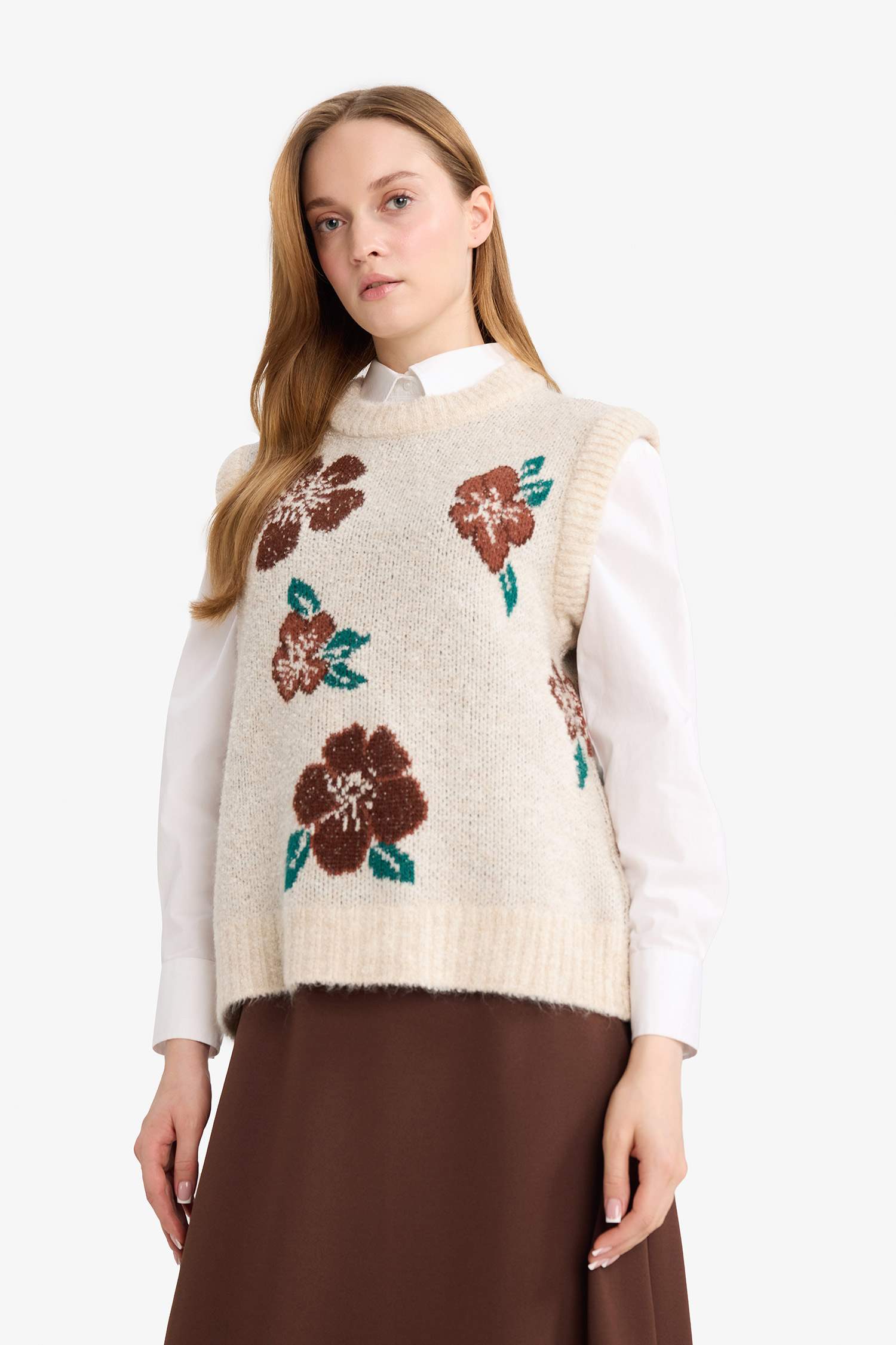 يلك تريكو قصة عادية بياخة مستديرة