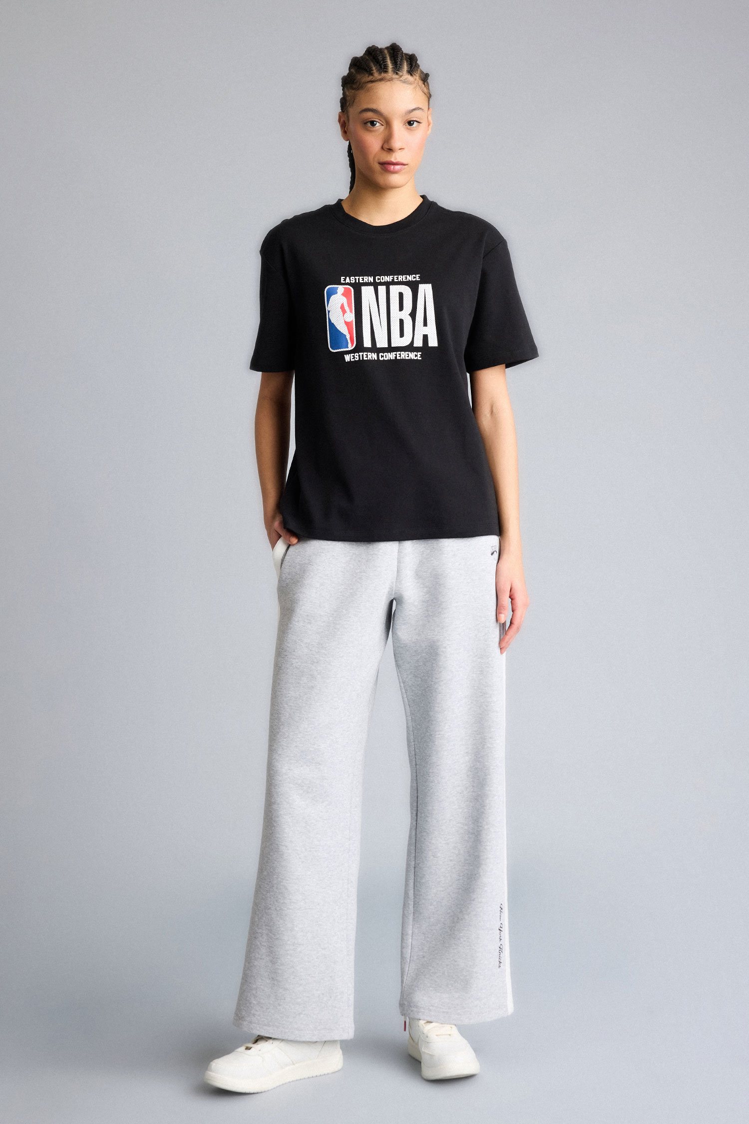 DeFacto %100 Pamuk NBA Wordmark Relax Fıt Kısa Kollu Tişört görsel 2