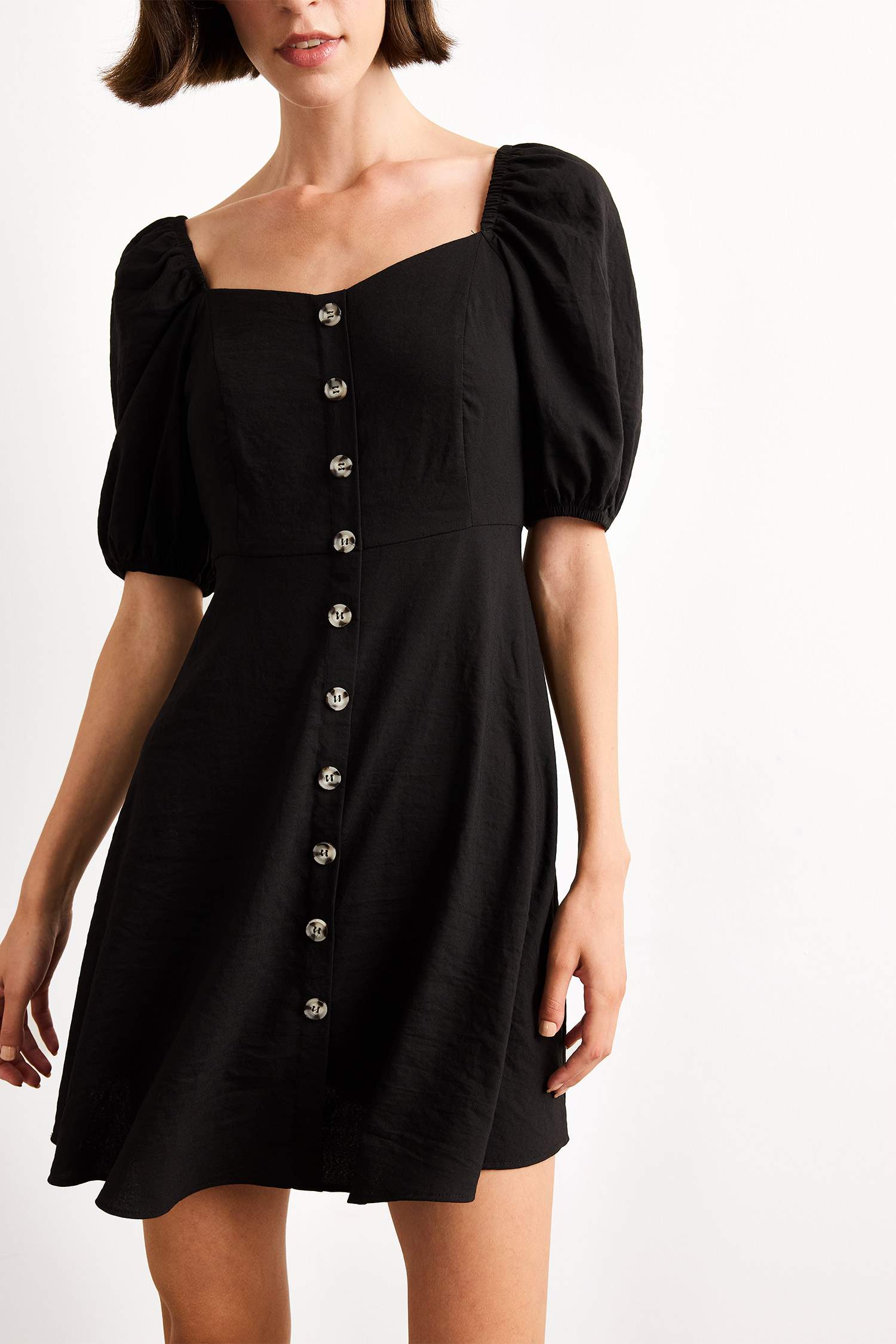 Kalp Yaka Kısa Kollu Mini Elbise