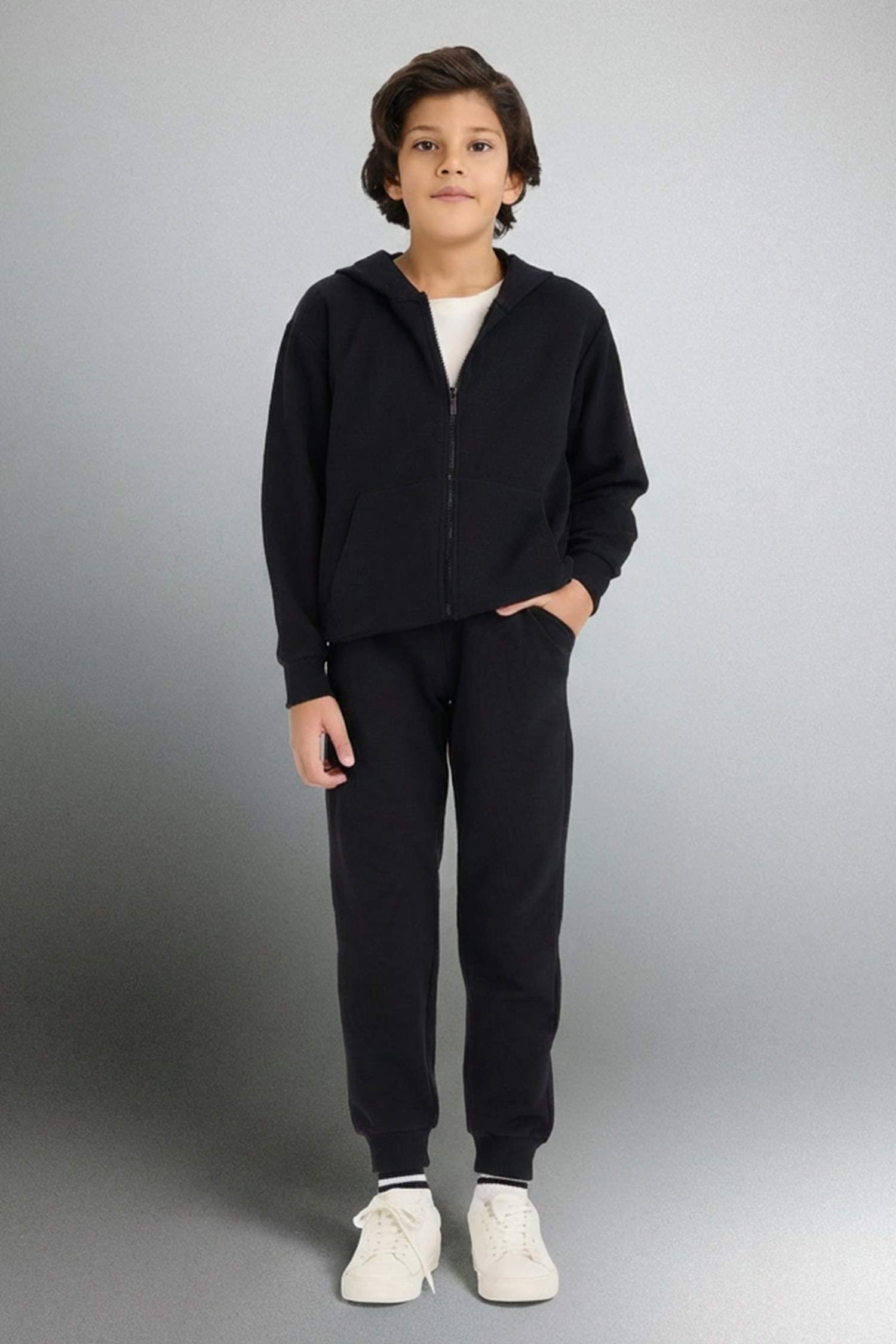 بنطلون سويت بانتس اولادي قصة عادية بخصر مطاطي