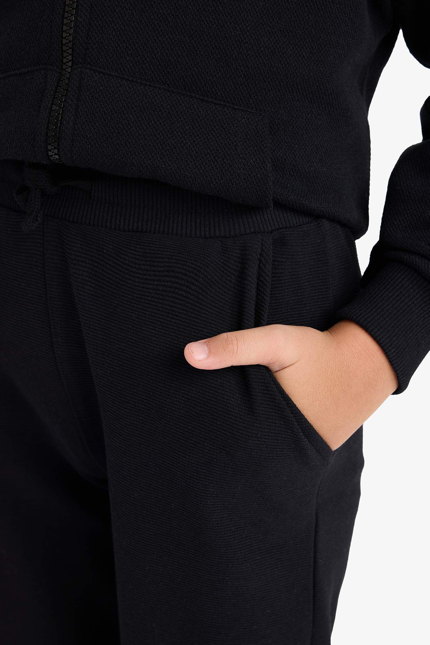 بنطرون بجامة رياضي ولادي قصة عادية وخصر مطاطي