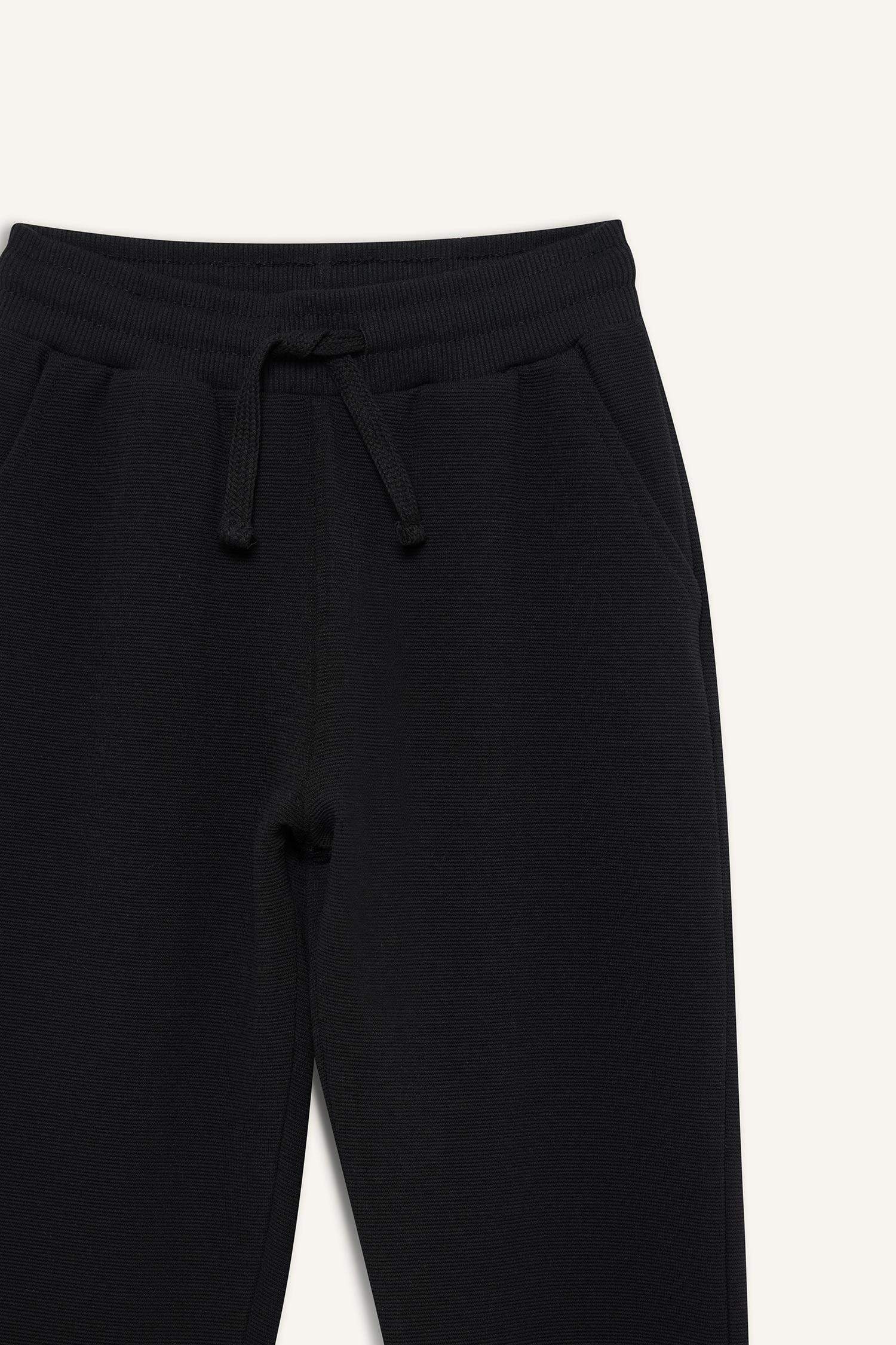 بنطرون بجامة رياضي ولادي قصة عادية وخصر مطاطي